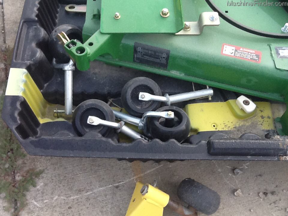 2011 John Deere 60D Image 4