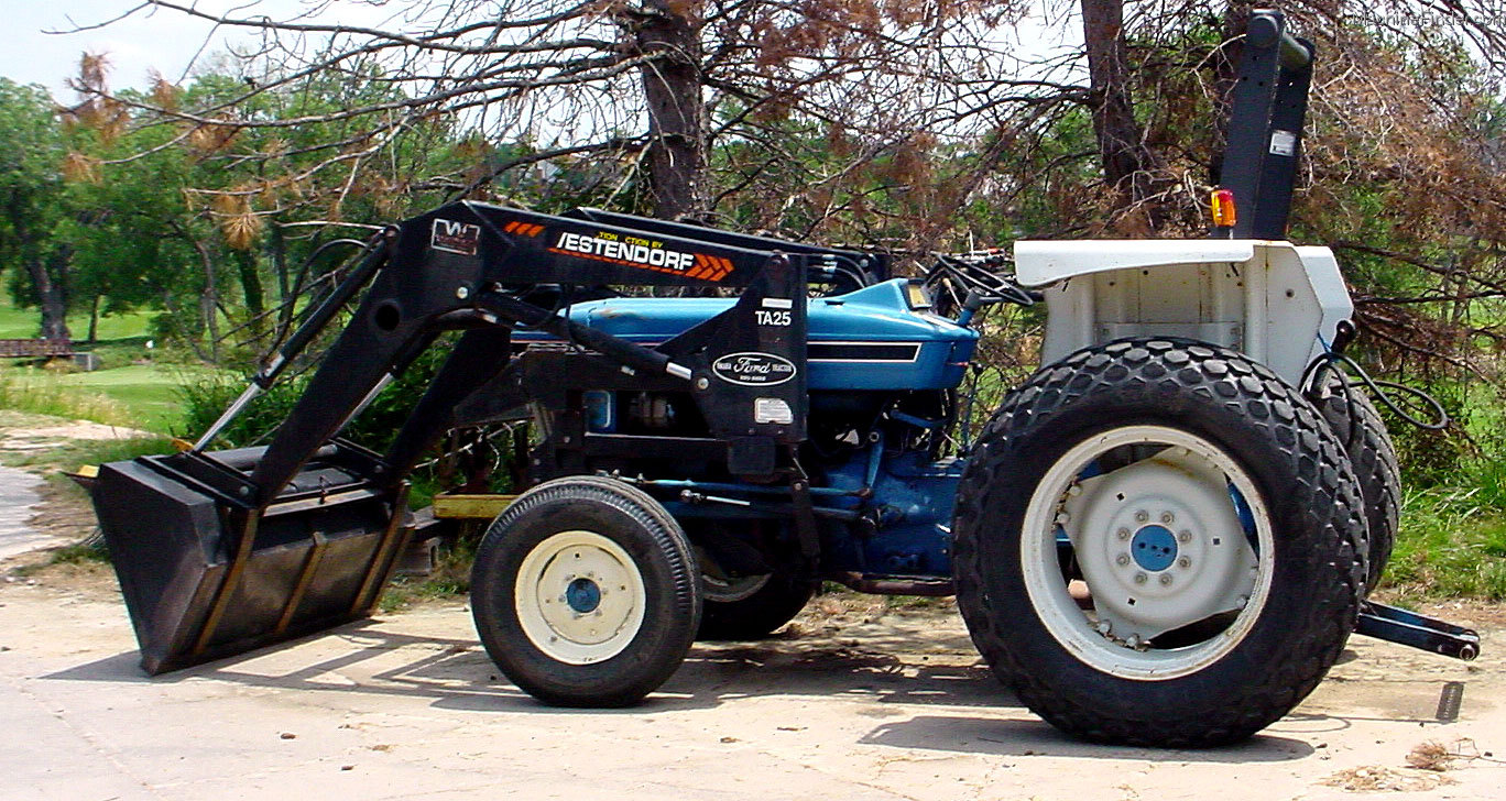 Used 3910 ford tractor #3