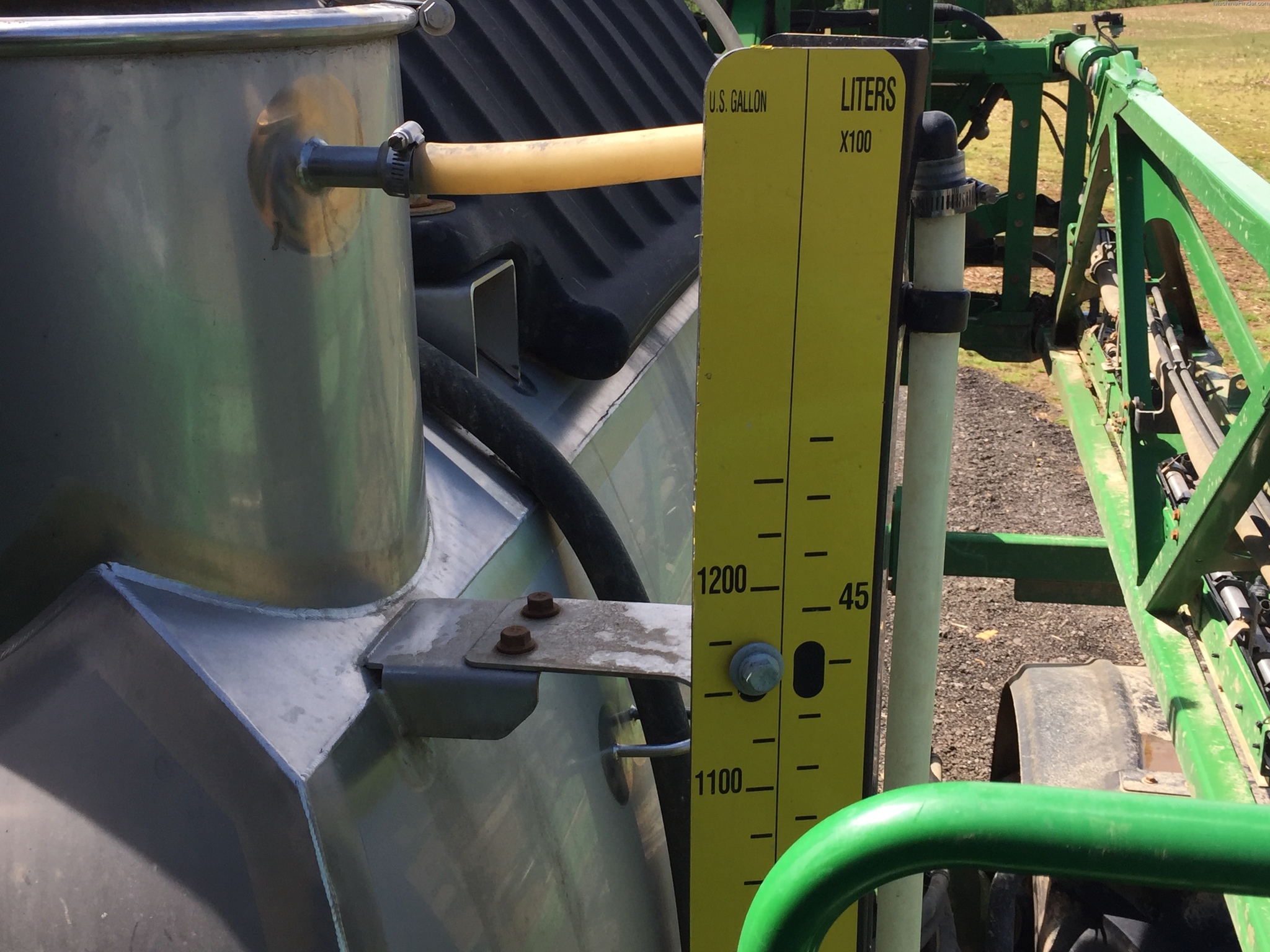 2015 John Deere R4045 Image 14