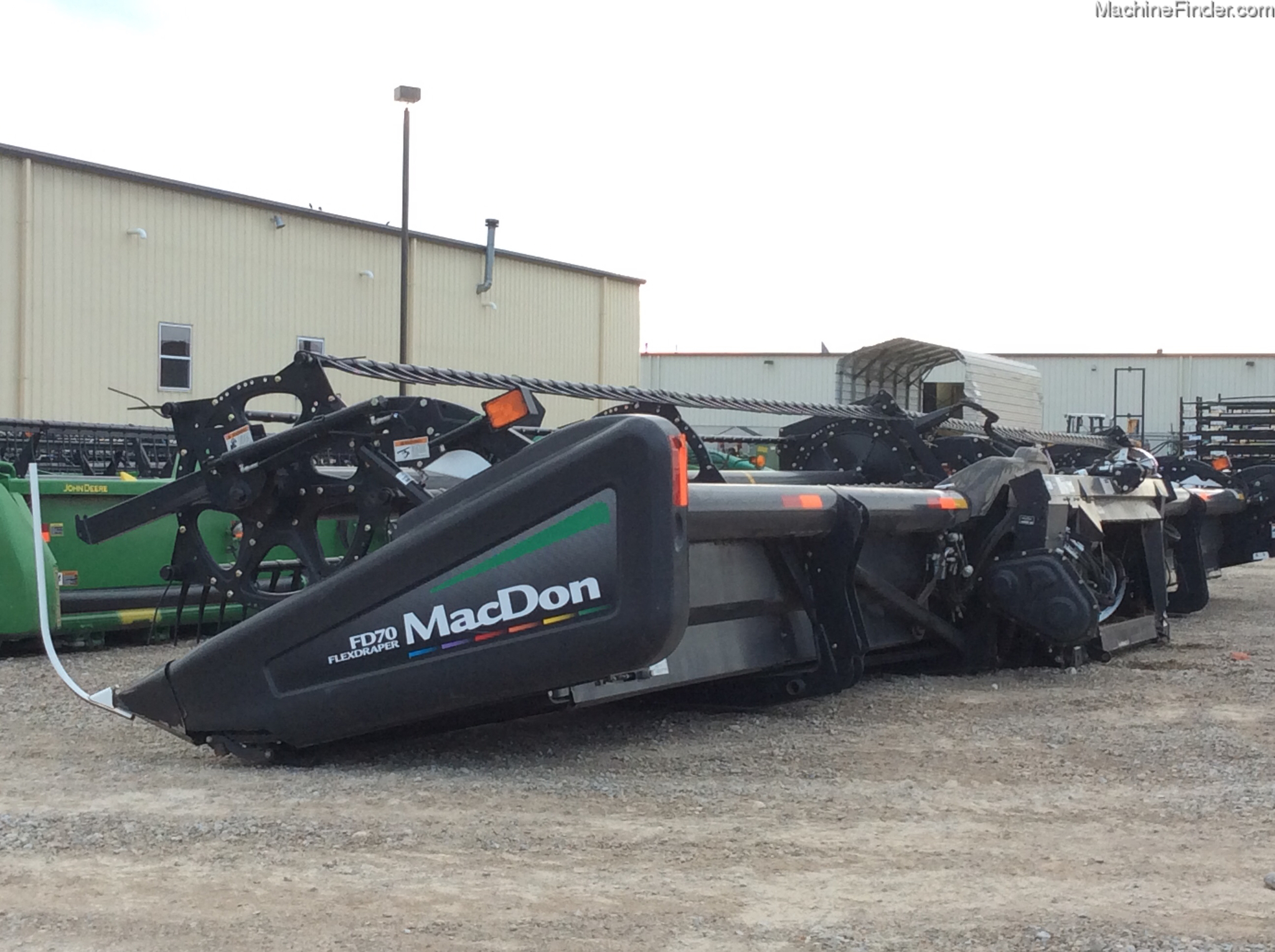 2011 MacDon FD70 Image 4