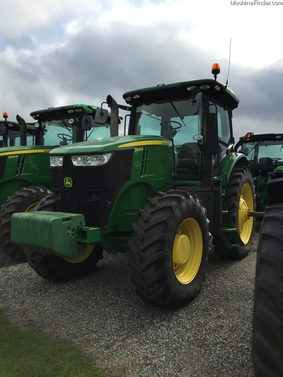 2013 John Deere 7200R Image 2