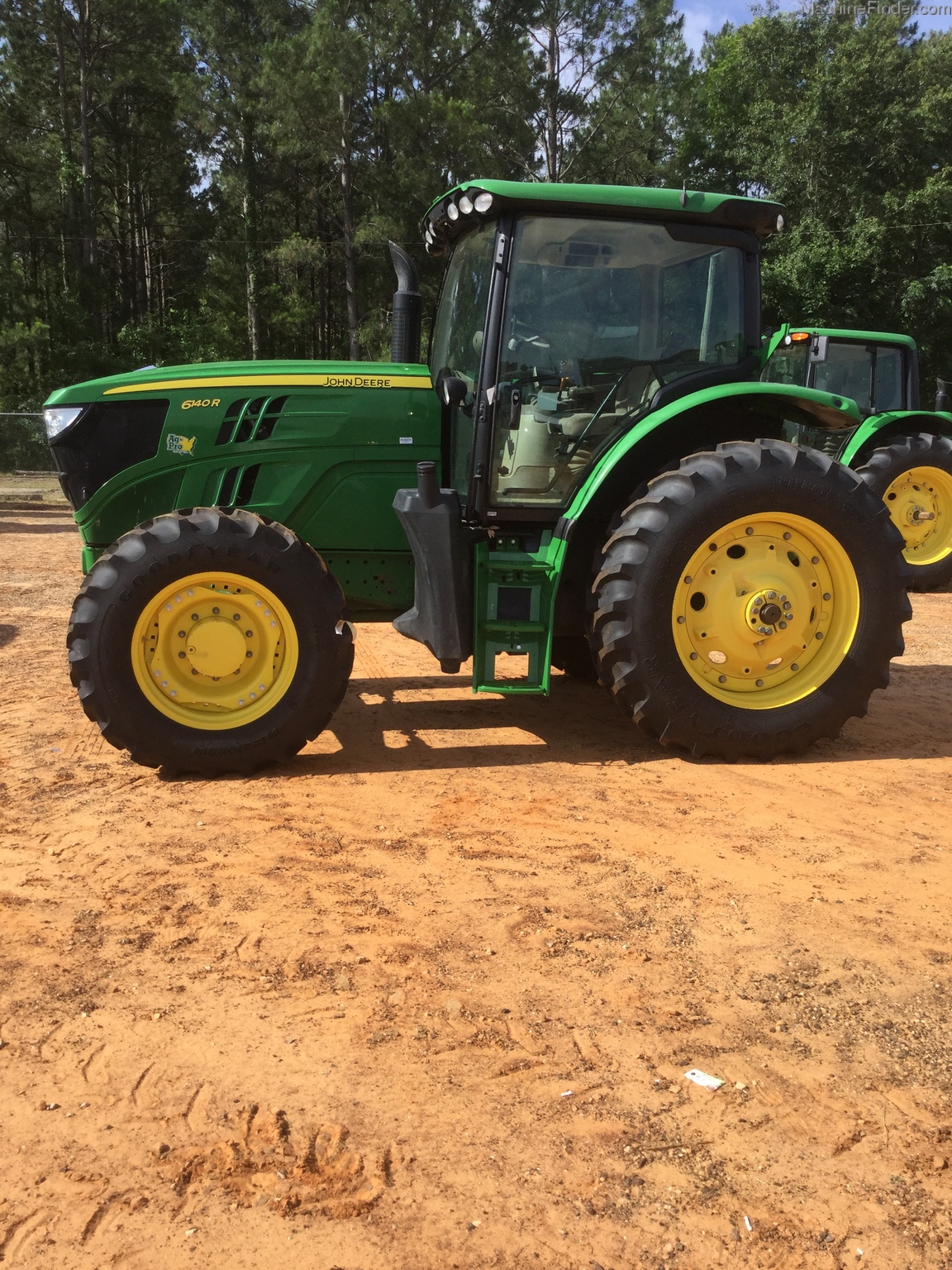2014 John Deere 6140R Image 1