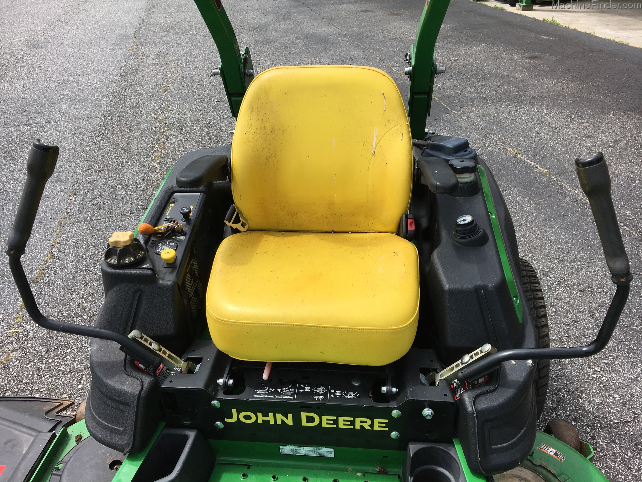 2013 John Deere Z930R Image 5