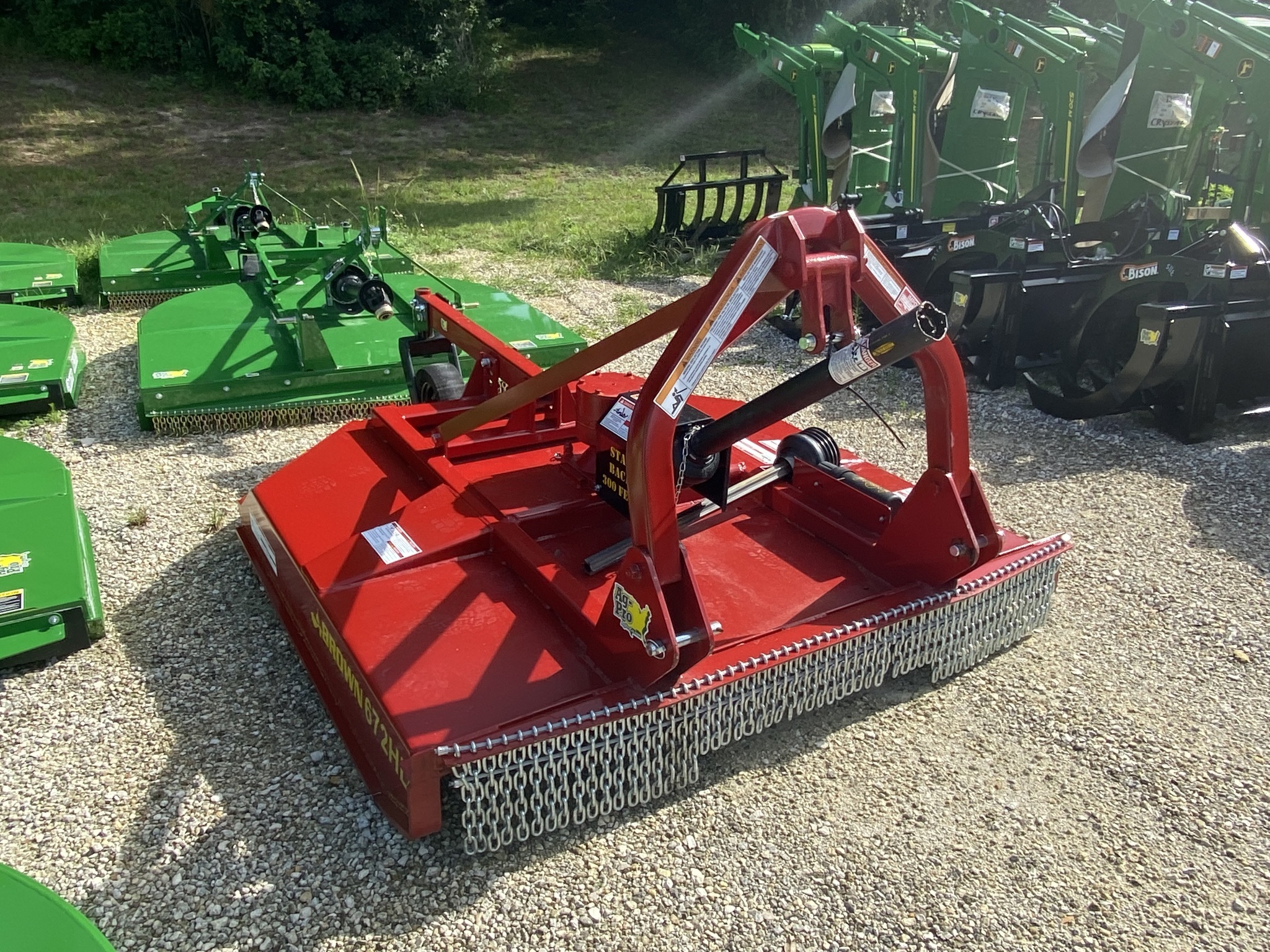 2023 Brown 672HD Image 3