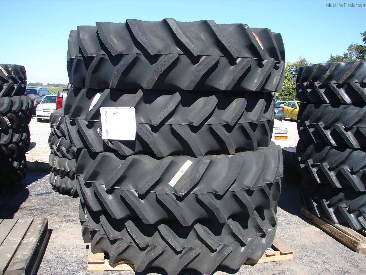 2014 Goodyear 520/85R42 Image 1
