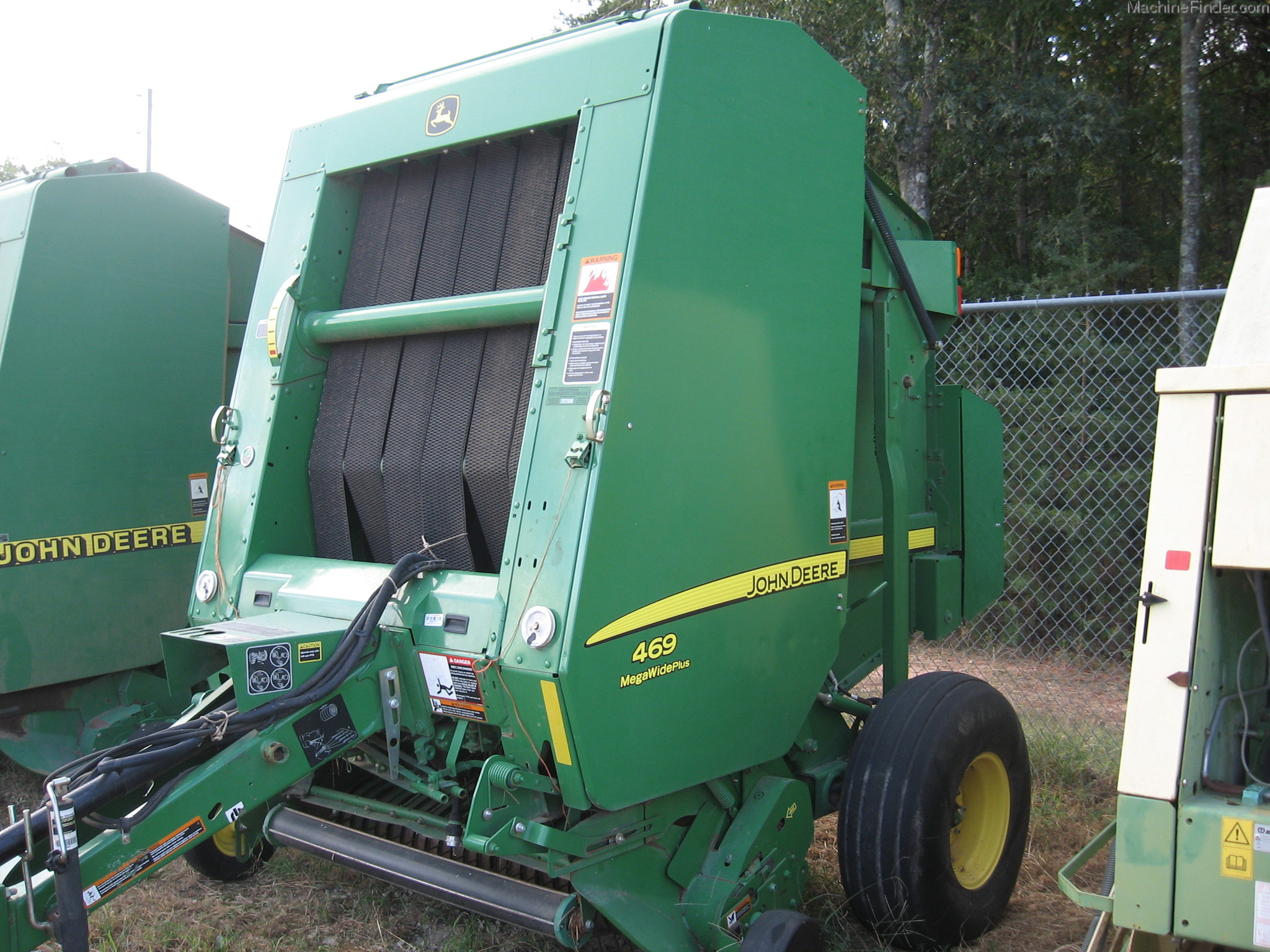 2013 John Deere 469 Image 1