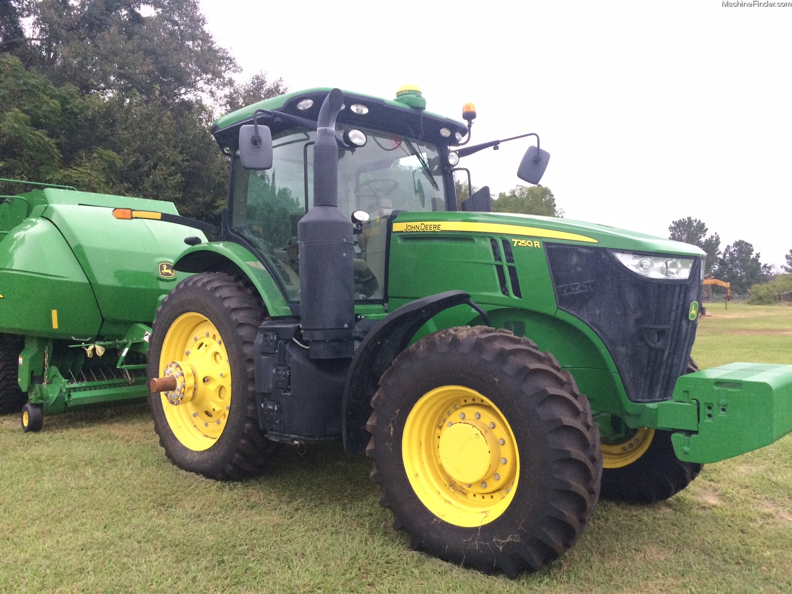 2014 John Deere 7250R Image 1
