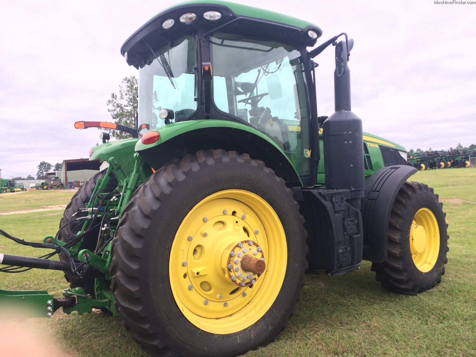2014 John Deere 7250R Image 4