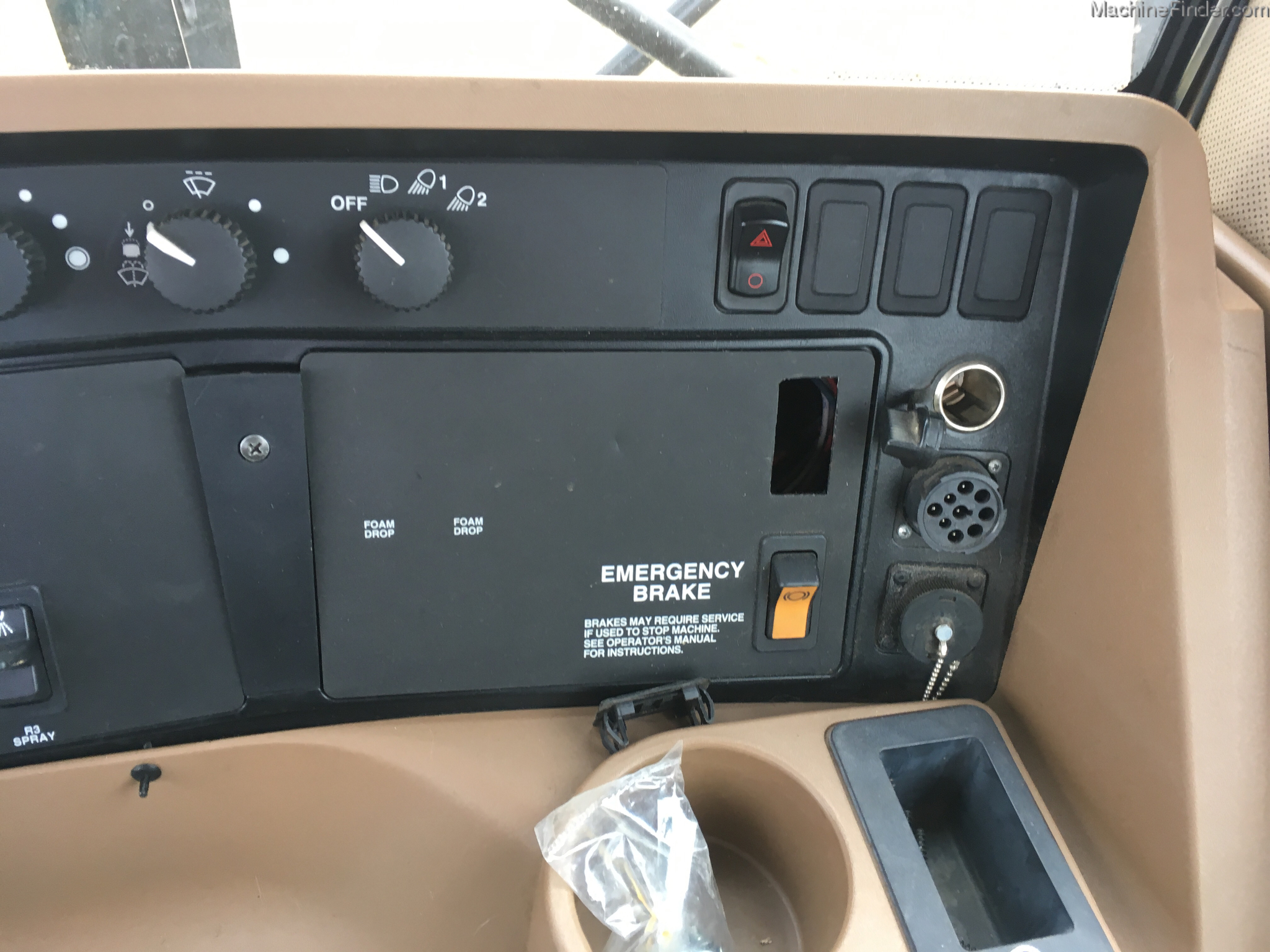 2008 John Deere 4930 Image 36