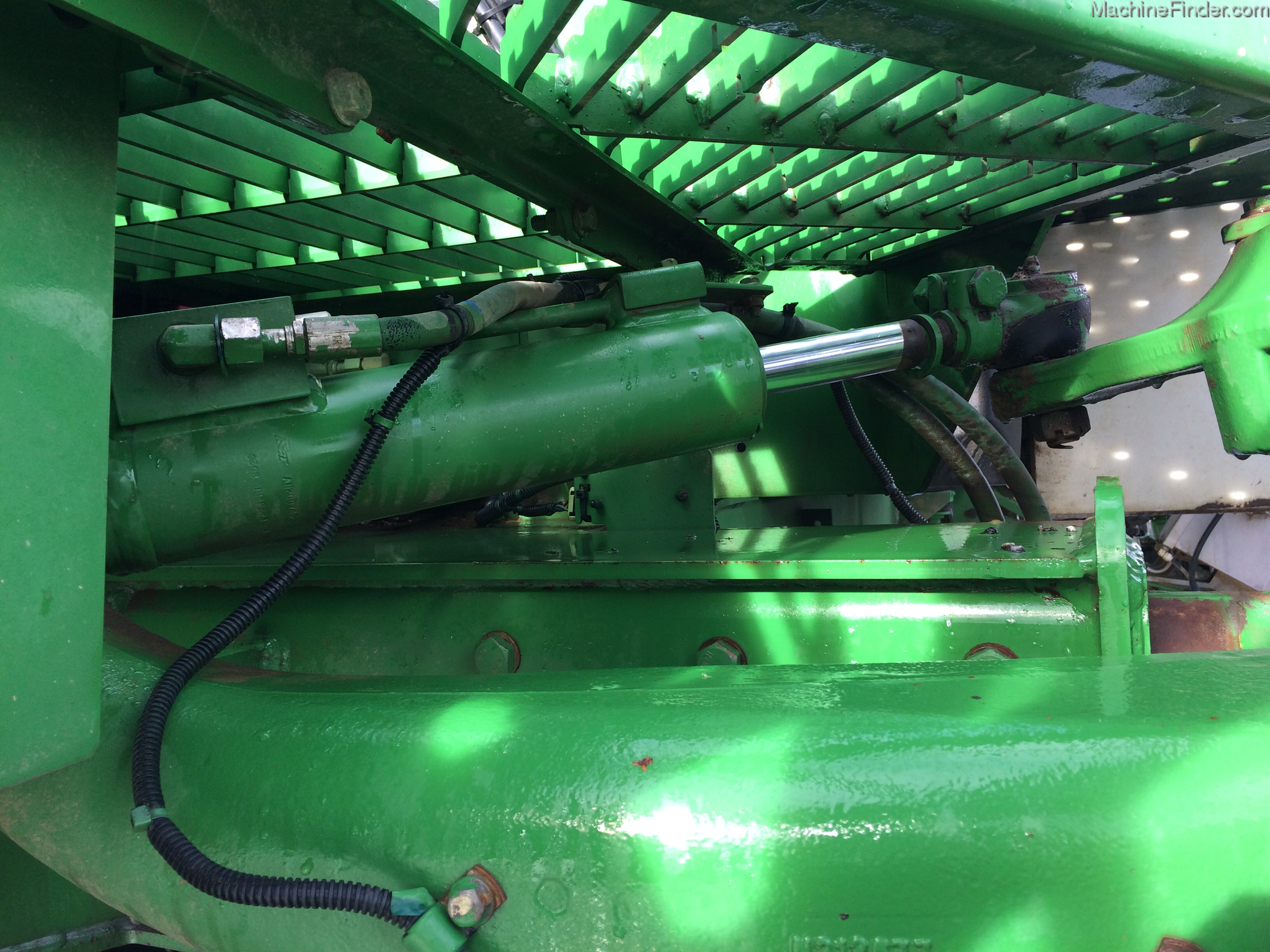 2008 John Deere 4930 Image 14