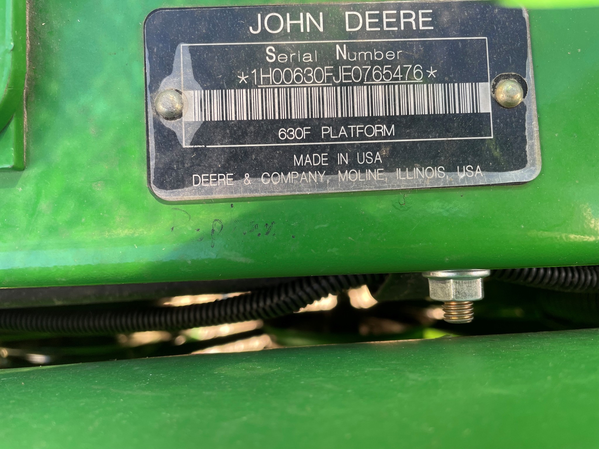 2014 John Deere 630F Image 5