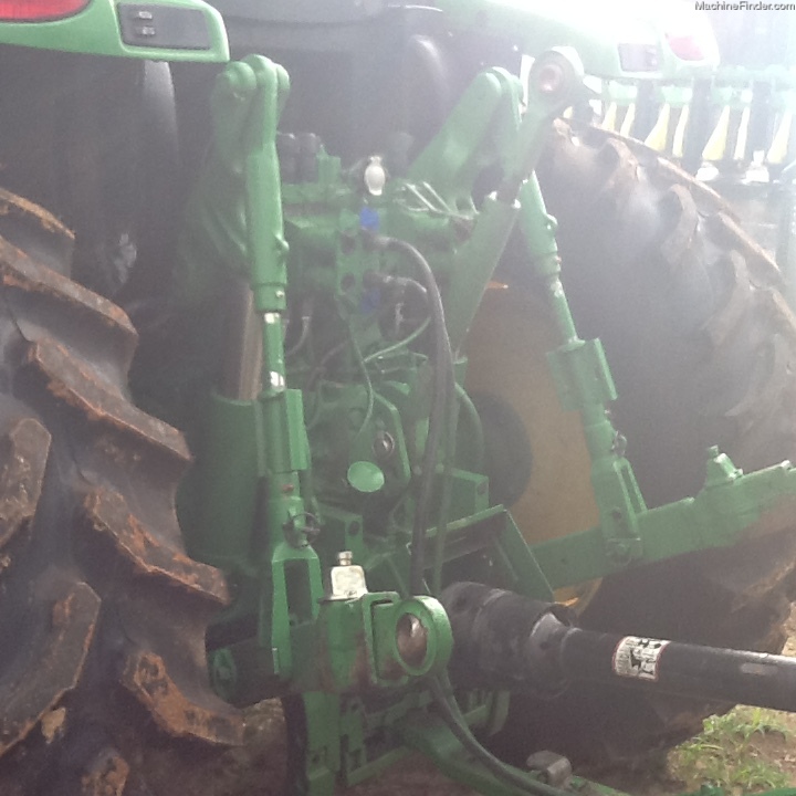 2014 John Deere 6140R Image 4