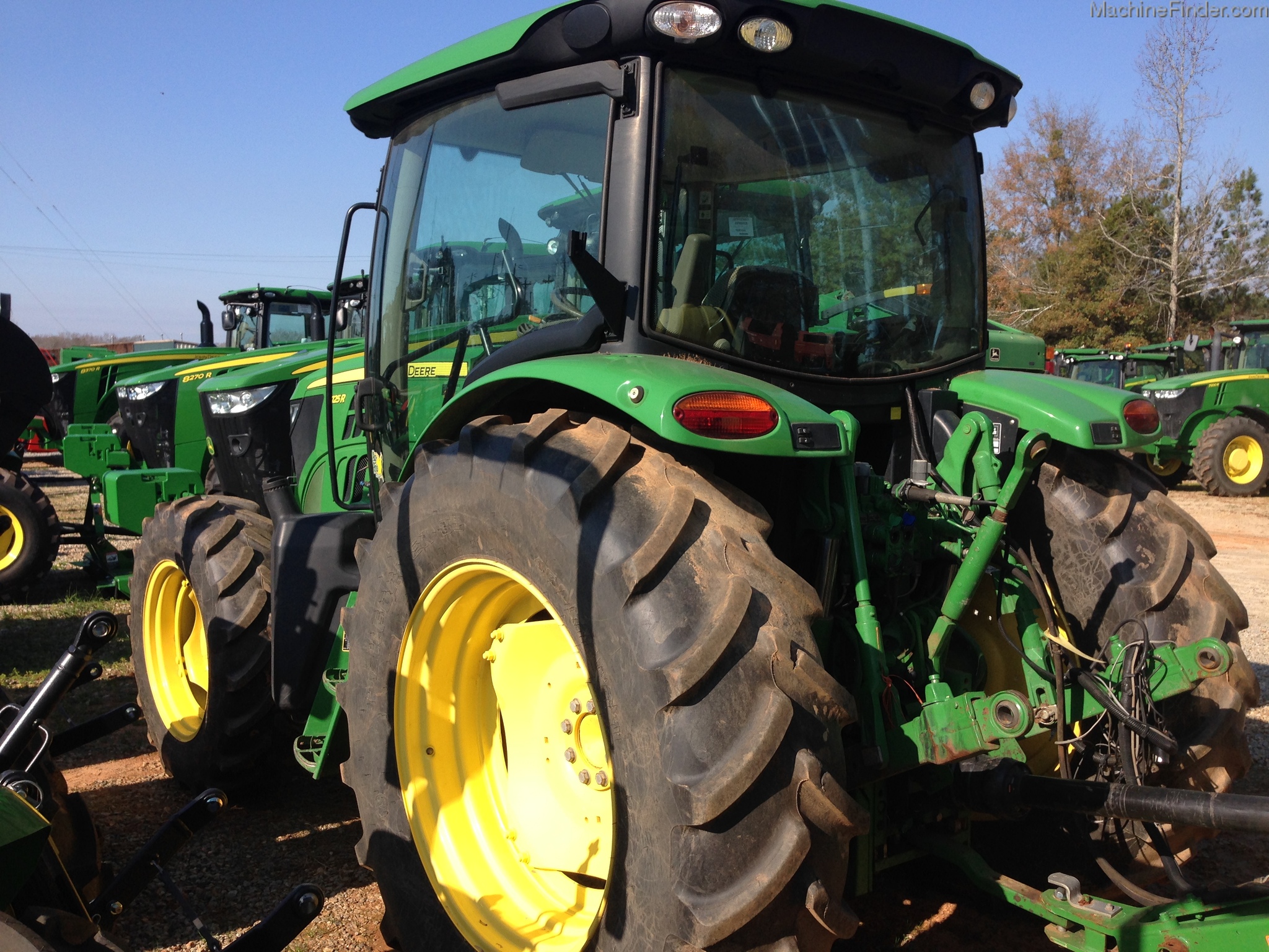 2012 John Deere 6125R Image 3