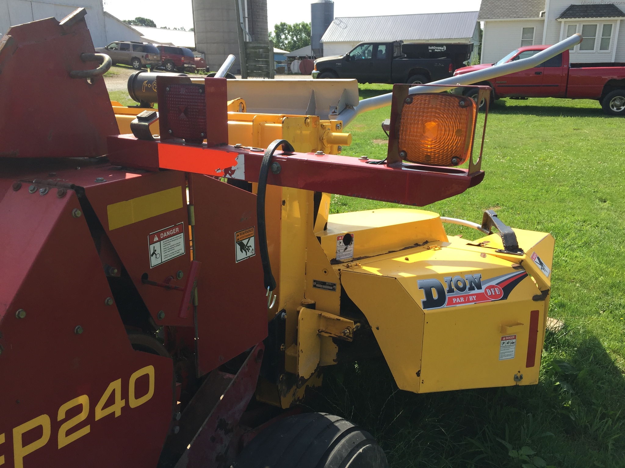 2001 New Holland FP240 Image 6