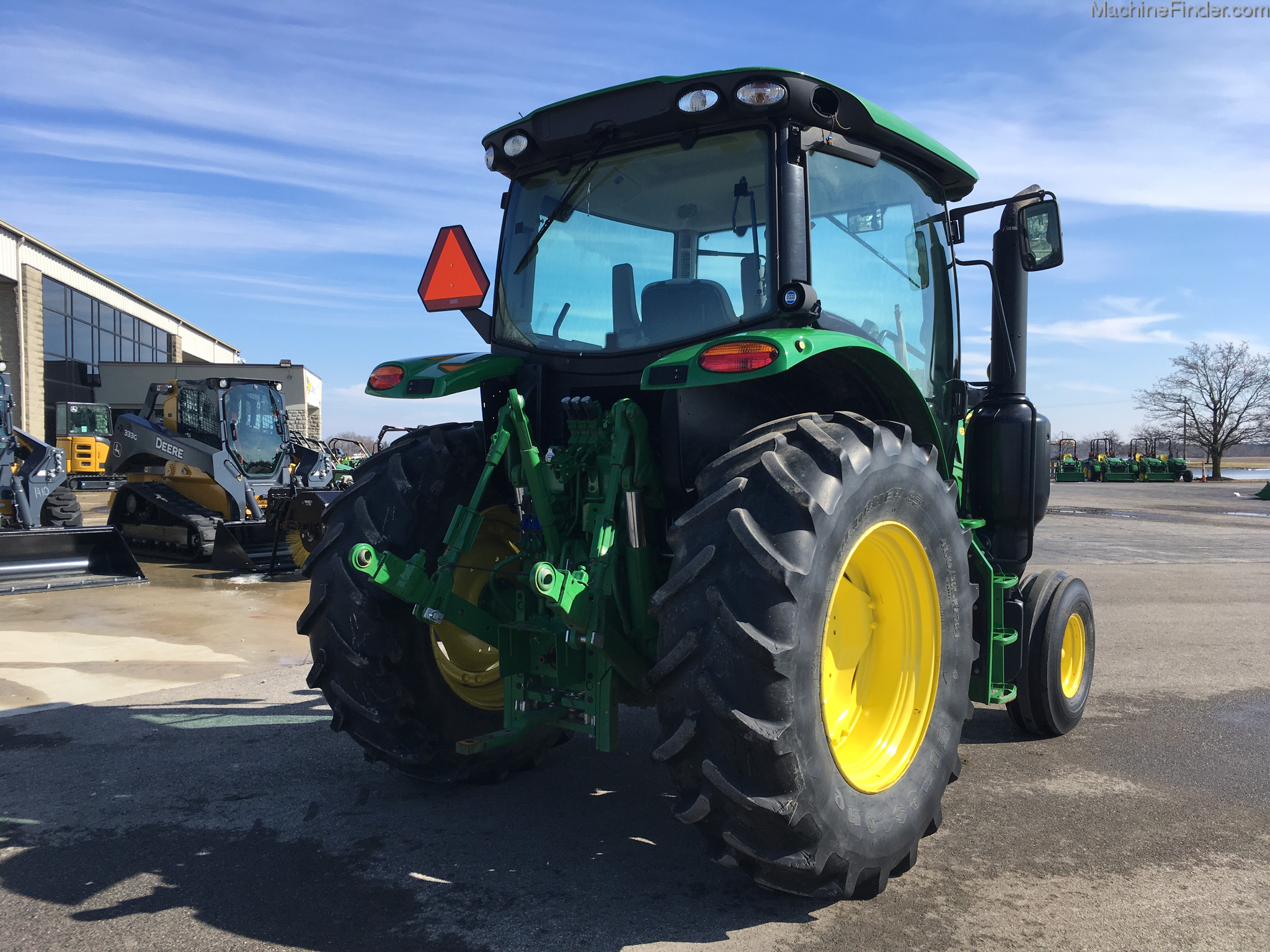 2015 John Deere 6110R Image 6