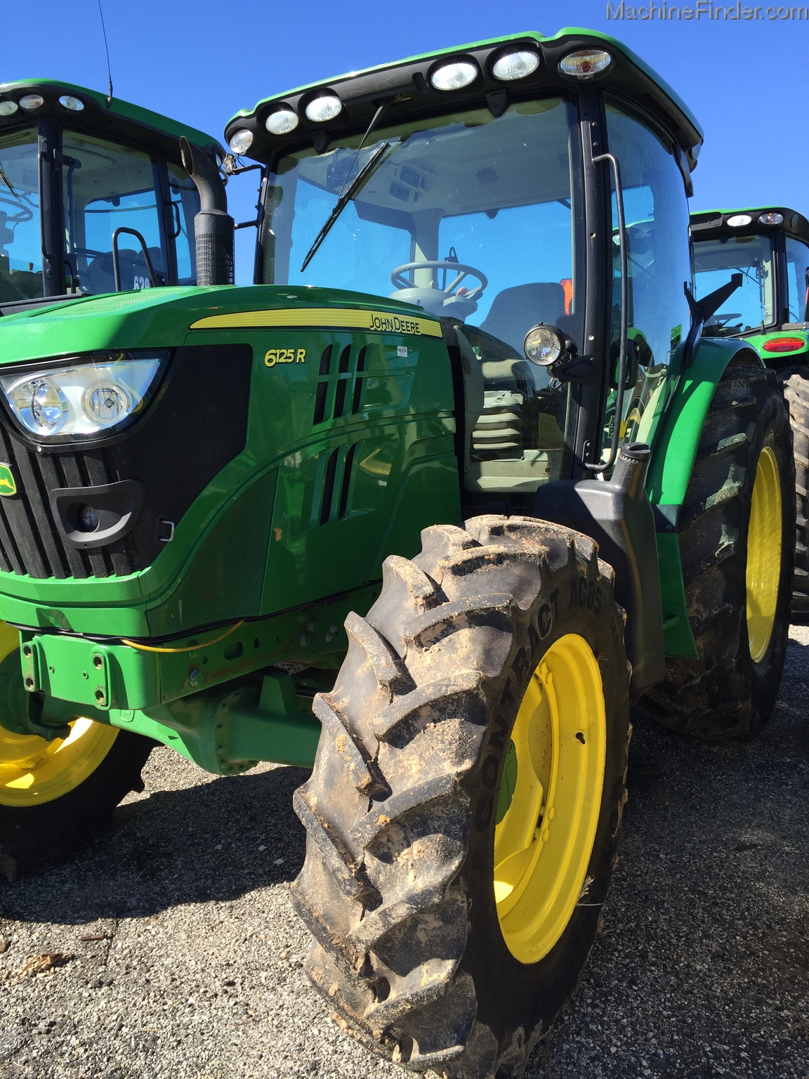 2013 John Deere 6125R Image 2