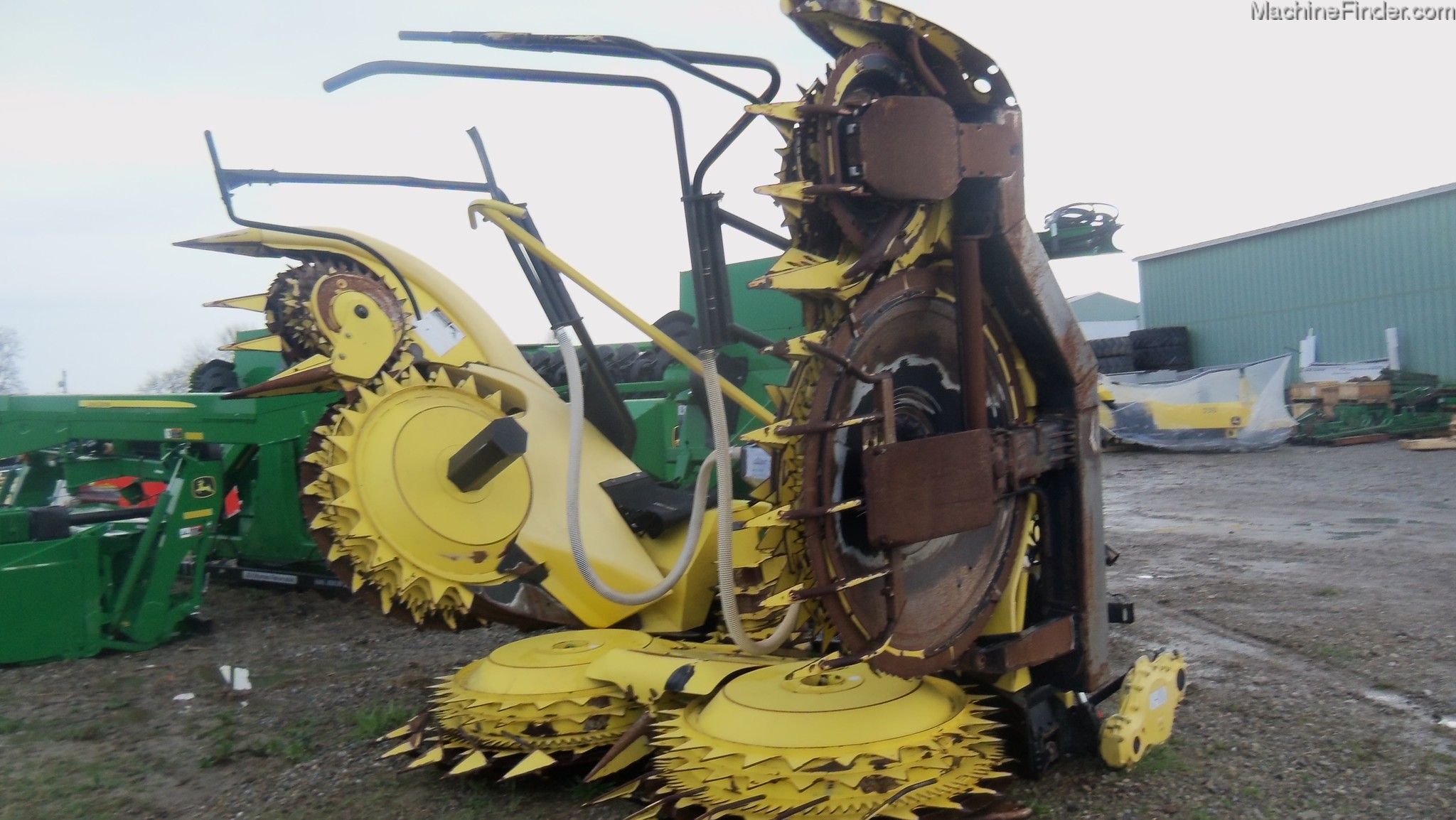 2010 John Deere 770 Image 1