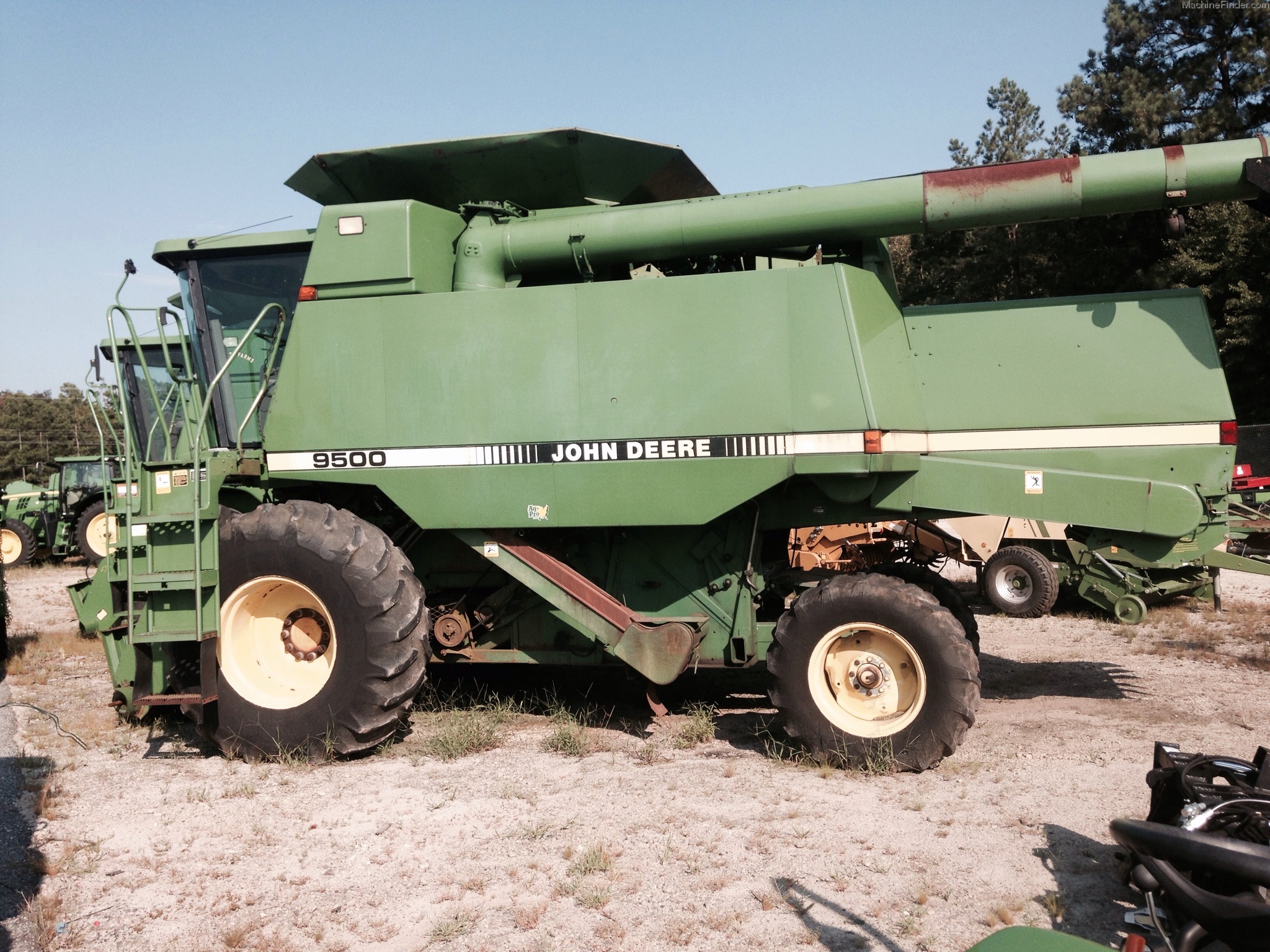 1990 John Deere 9500 Image 1