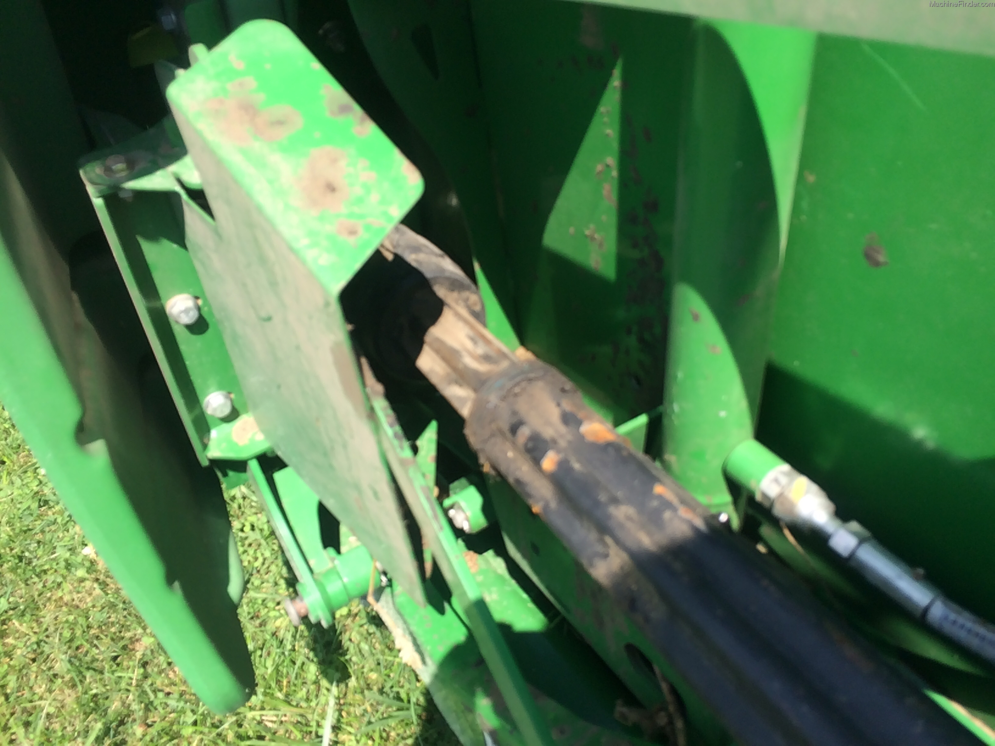 2016 John Deere 645FD Image 14