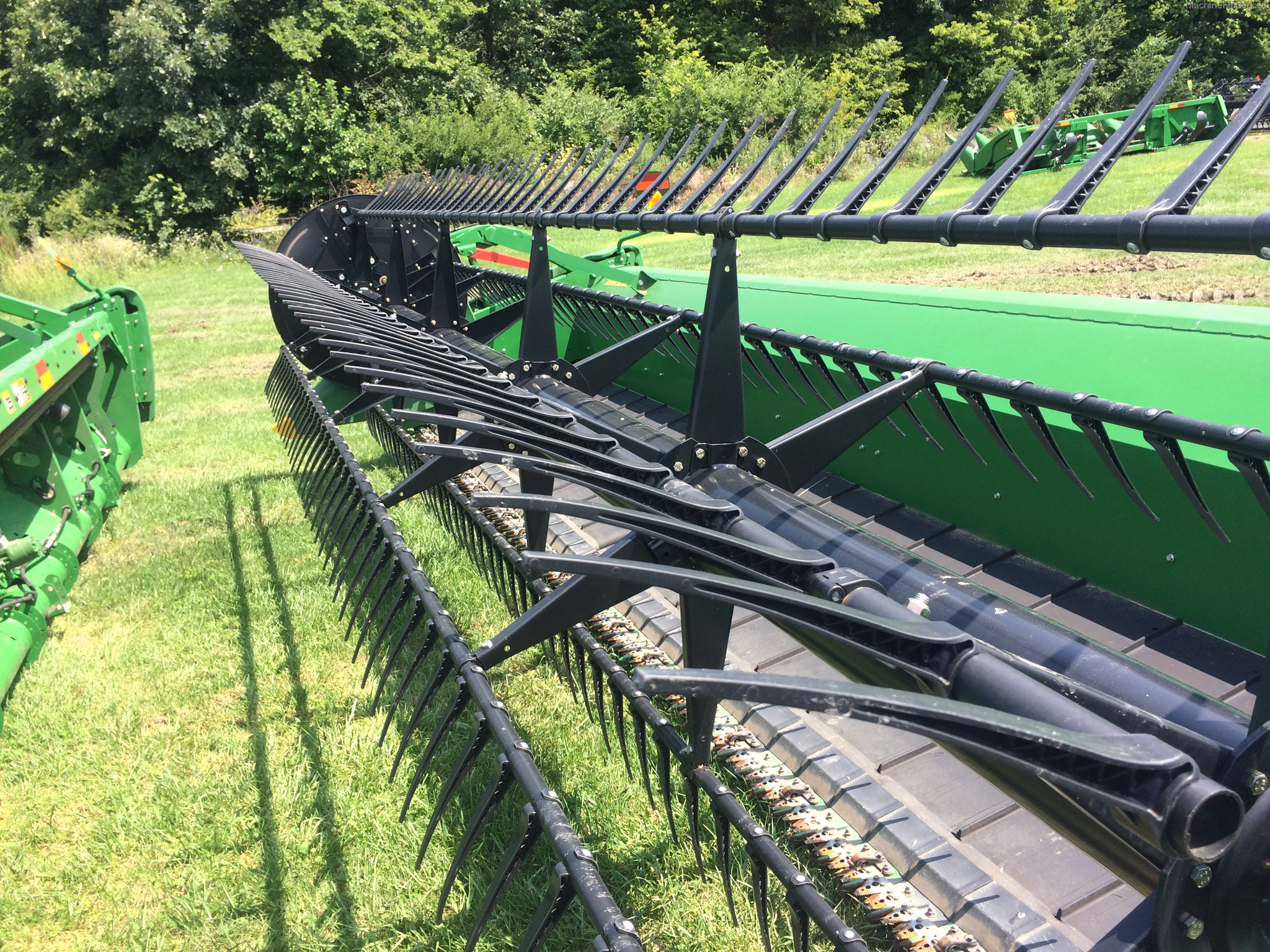 2016 John Deere 645FD Image 3