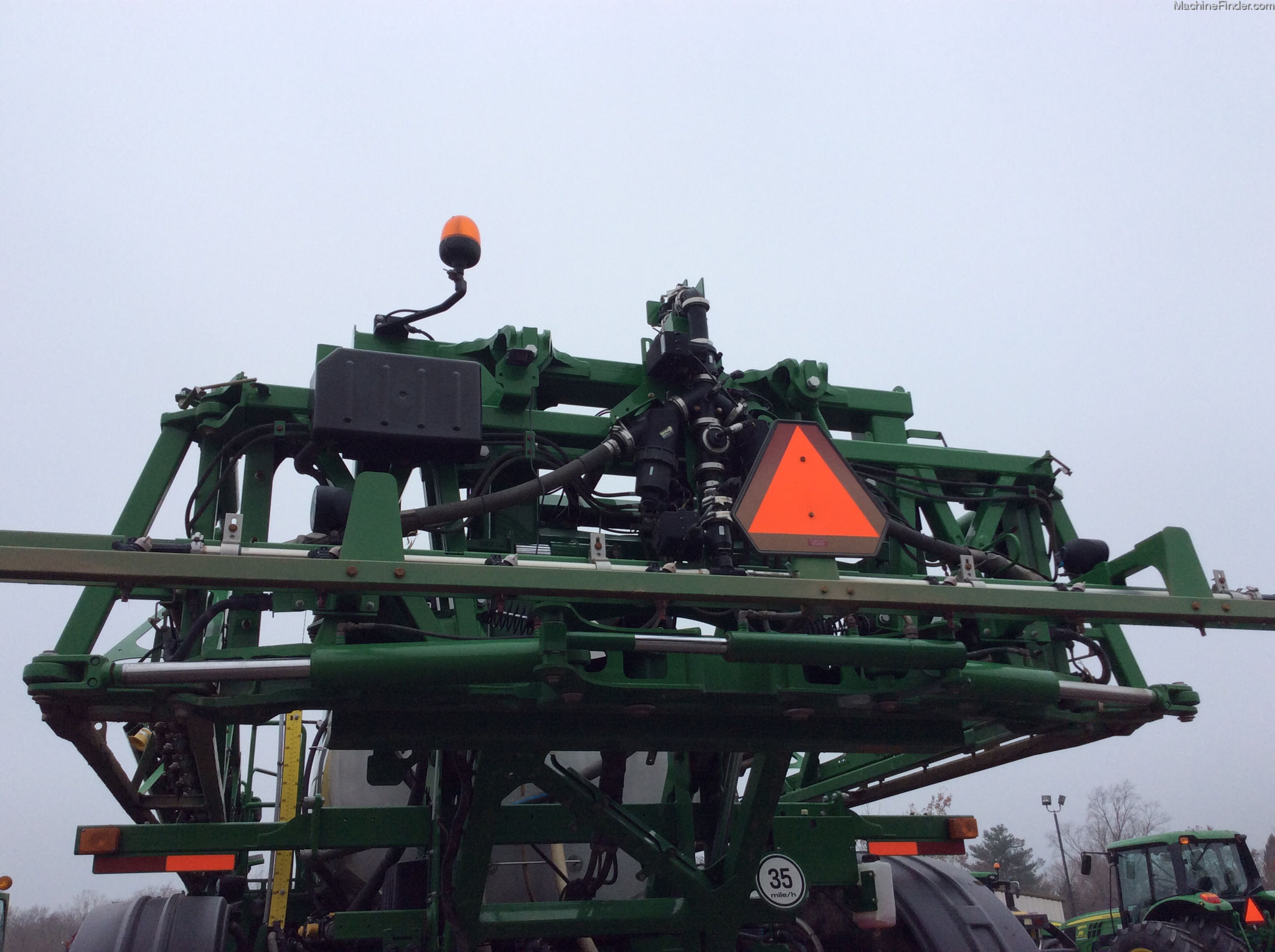 2015 John Deere R4045 Image 9