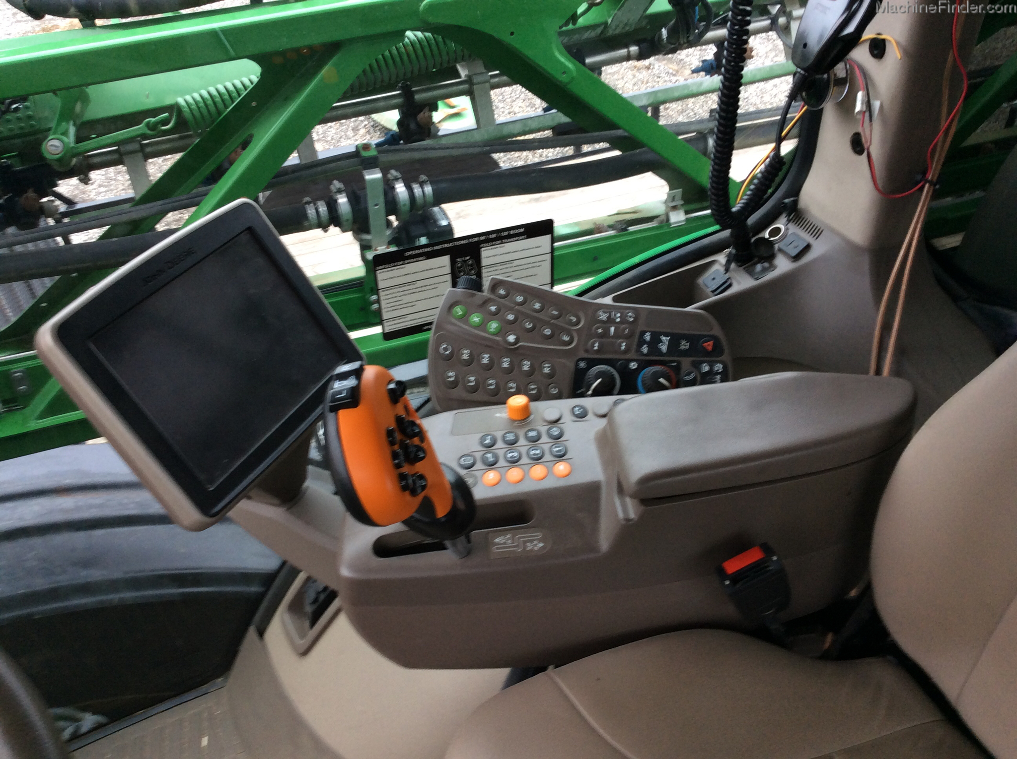 2015 John Deere R4045 Image 11