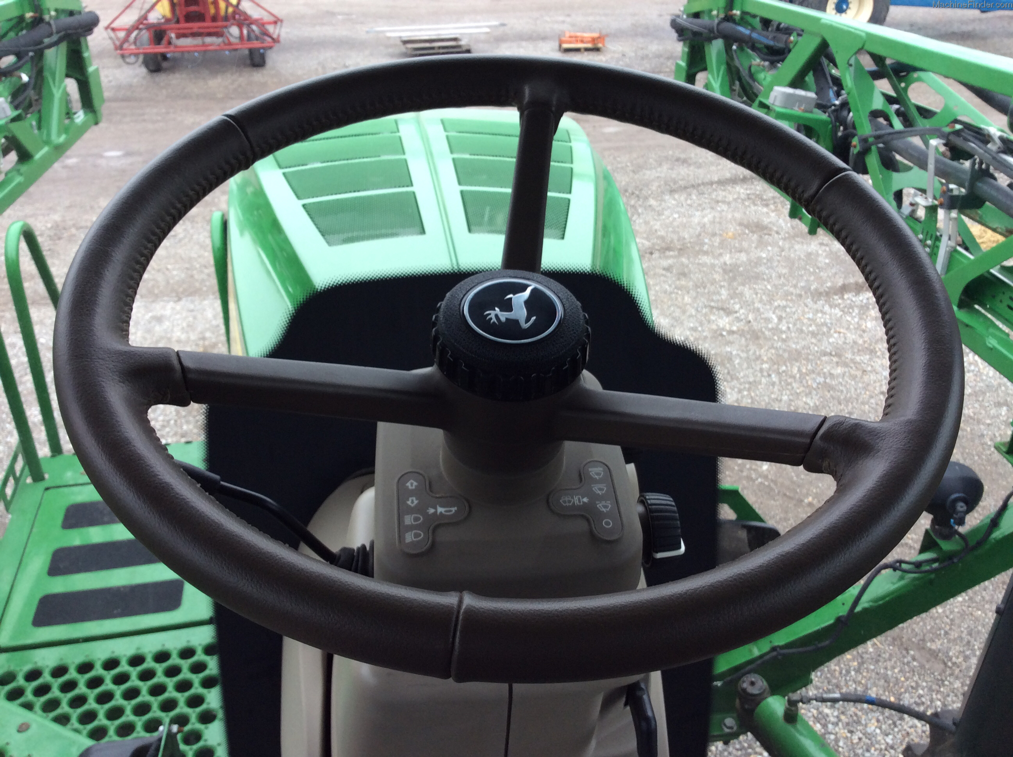 2015 John Deere R4045 Image 12