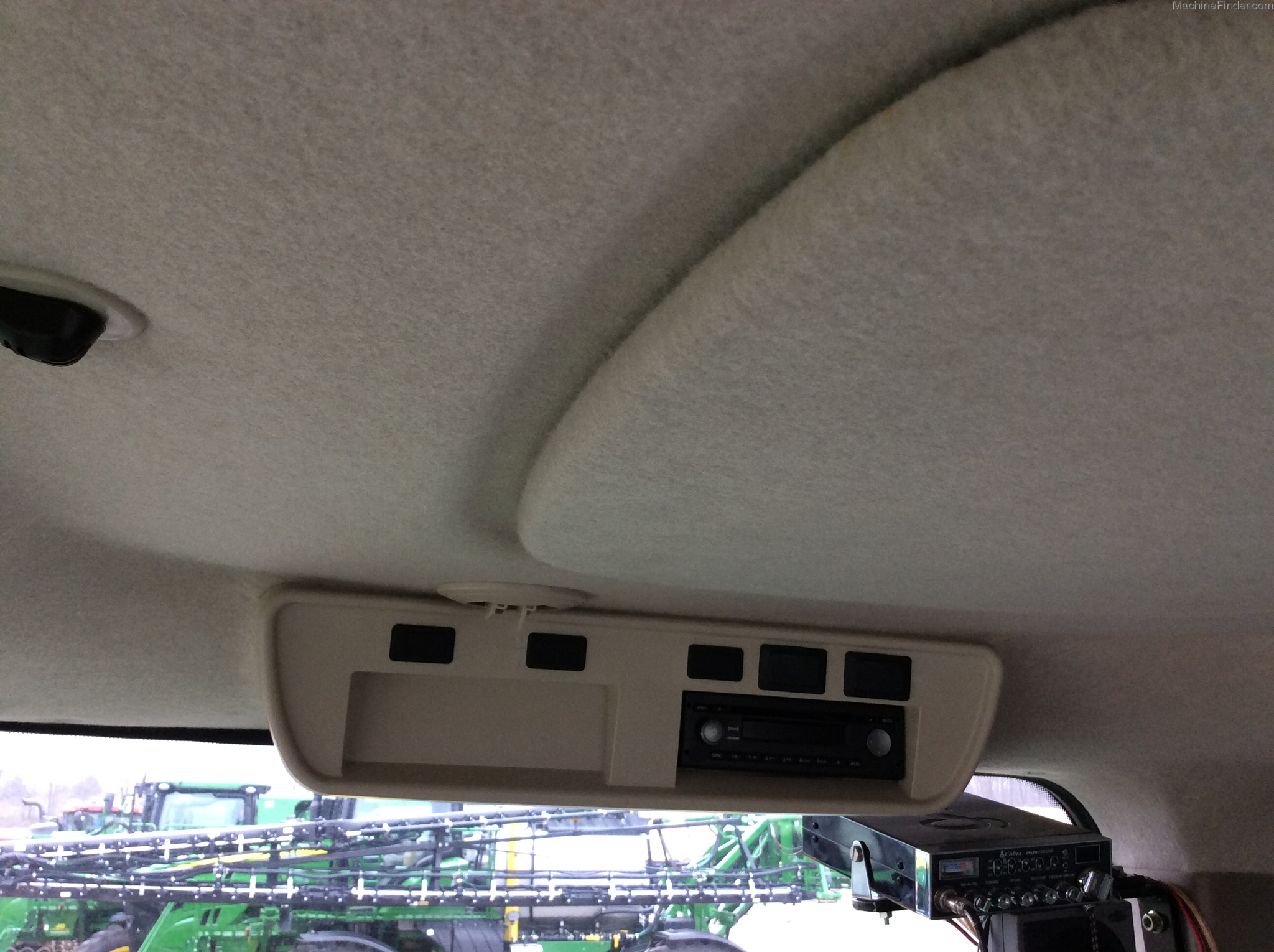 2015 John Deere R4045 Image 13