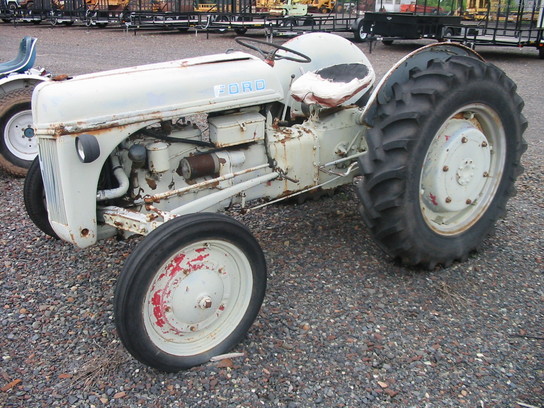 1941 Ford tractor #9