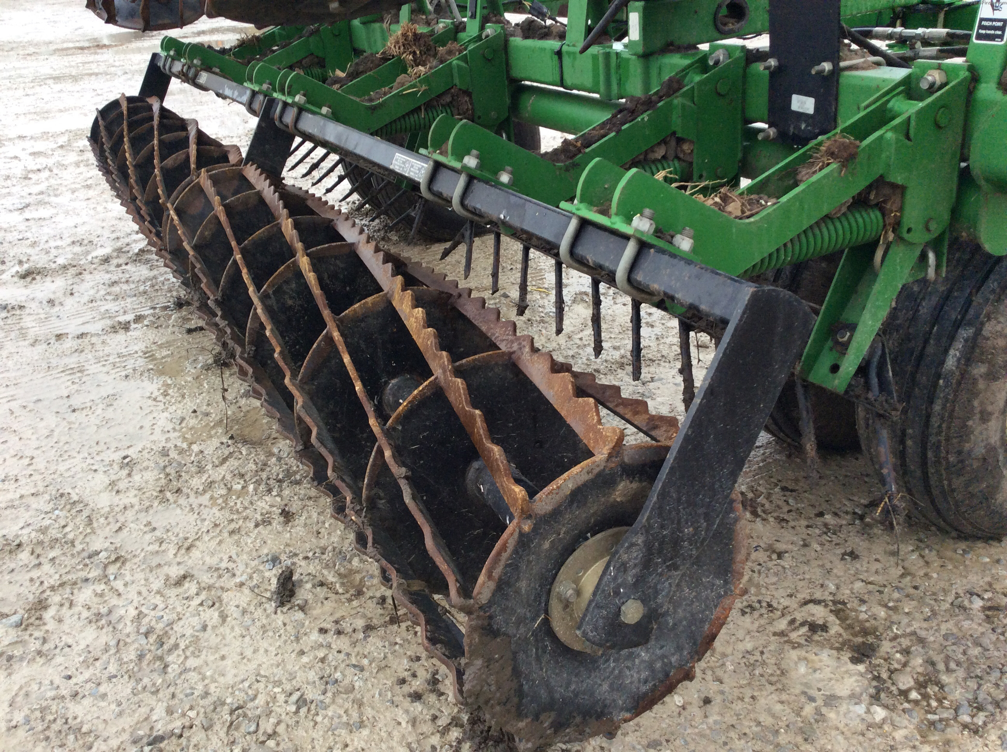 2014 Unverferth 165-50 Image 10