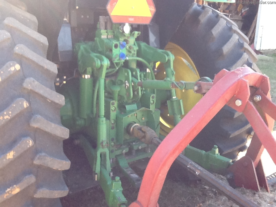 2013 John Deere 6125M Image 4