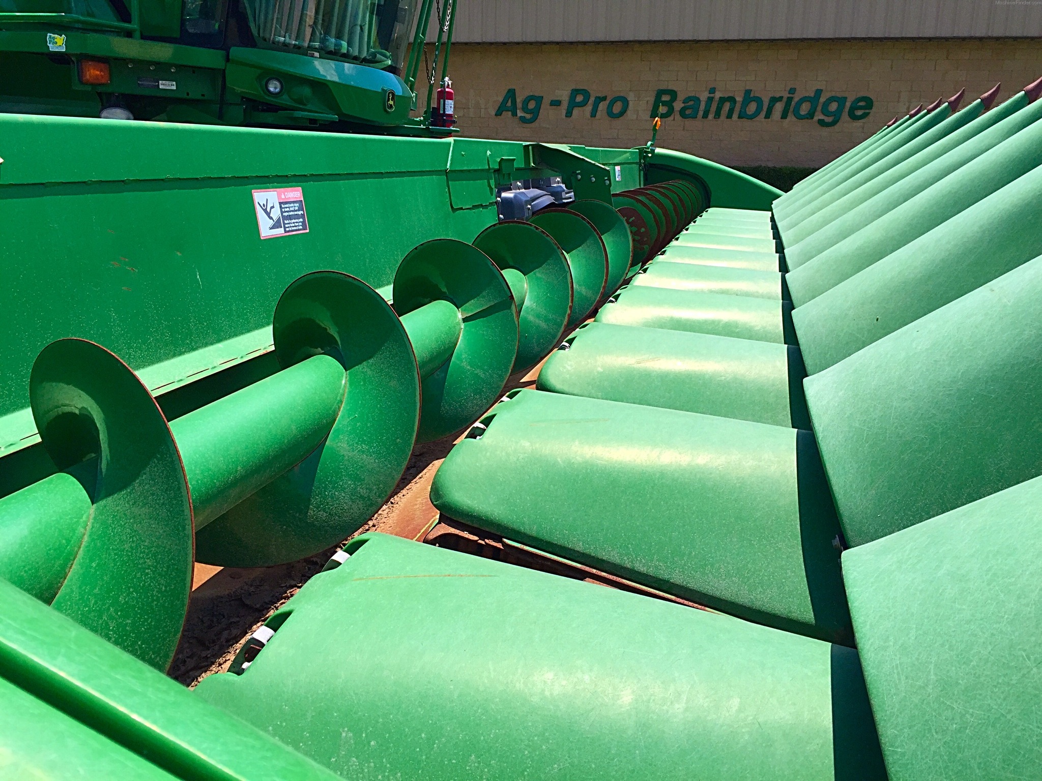 2009 John Deere 612C Image 7