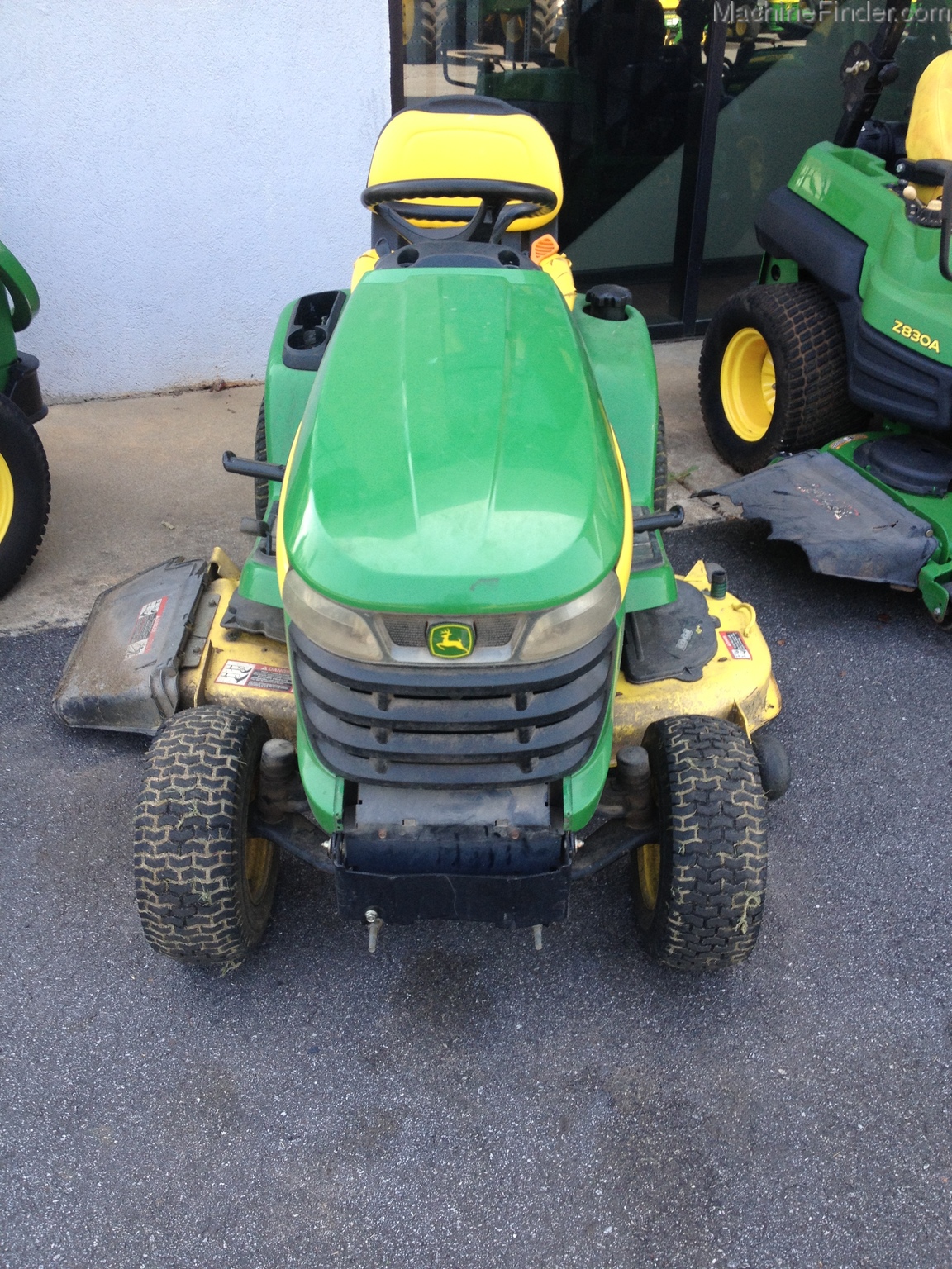 2007 John Deere X320 Image 3