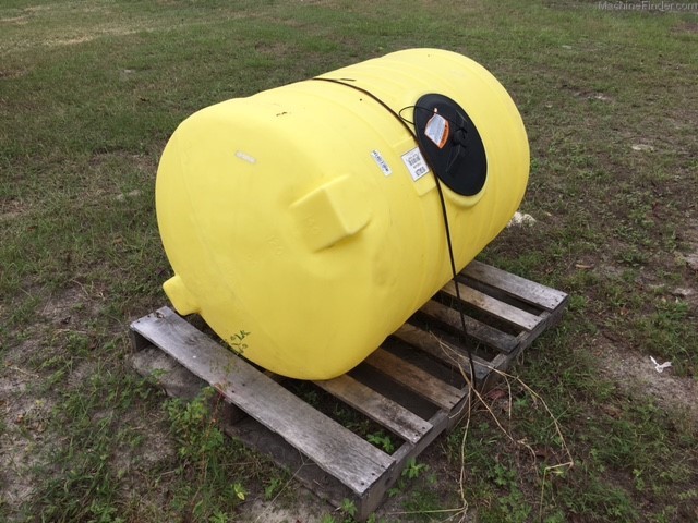 2017 LMC 150 GAL TANK Image 1