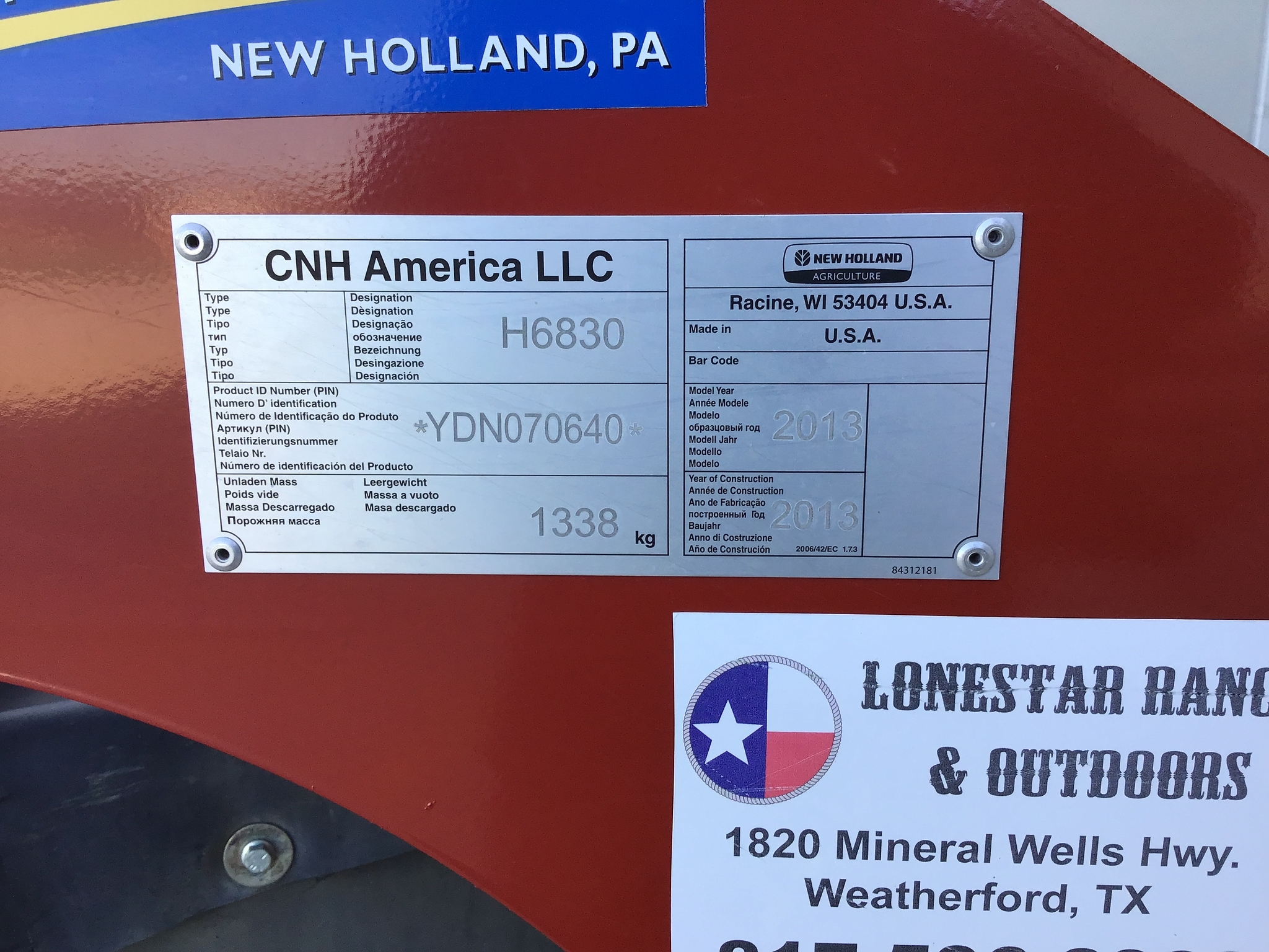 2013 New Holland H6830 Image 3