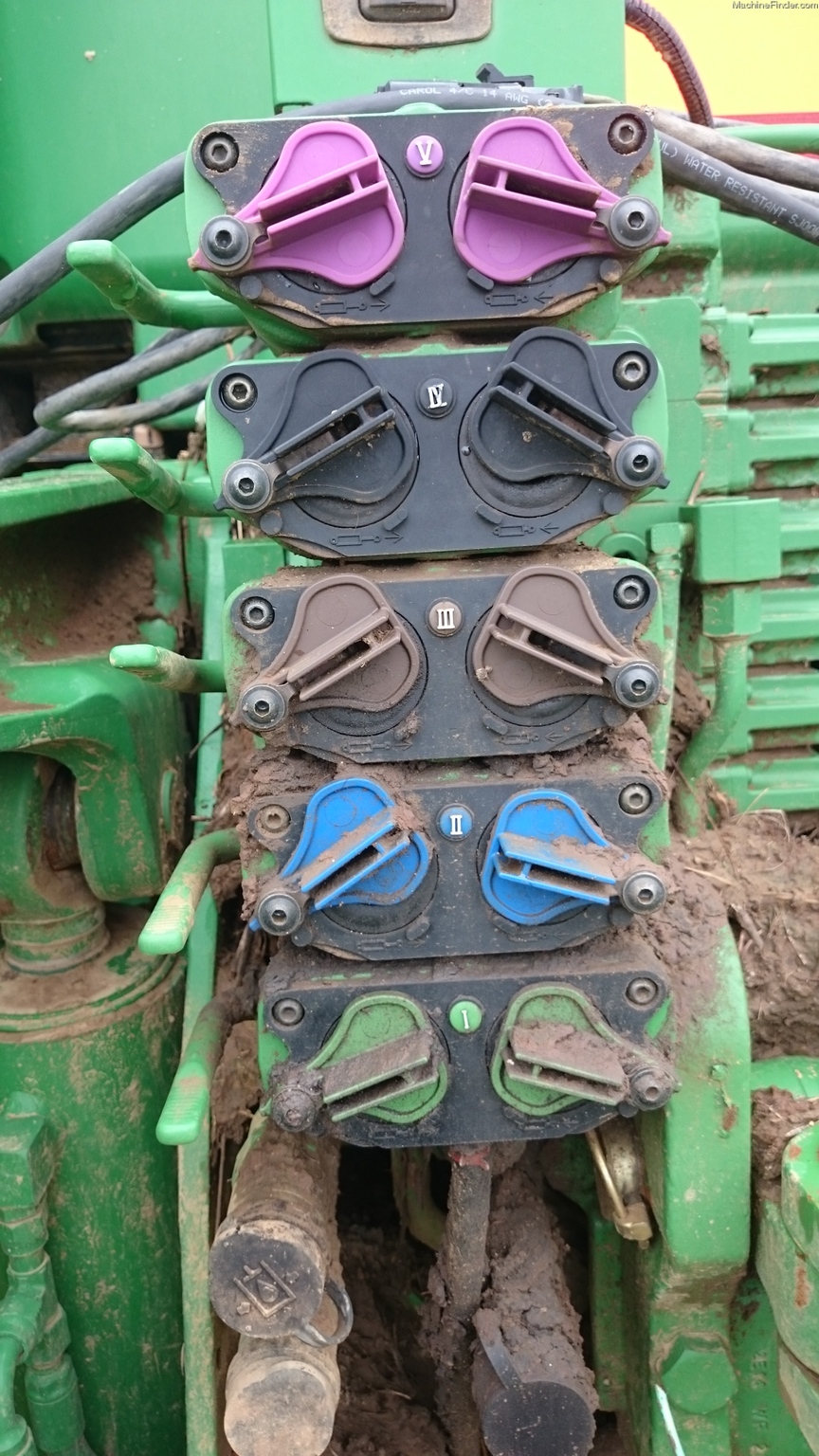 2012 John Deere 8360R Image 5