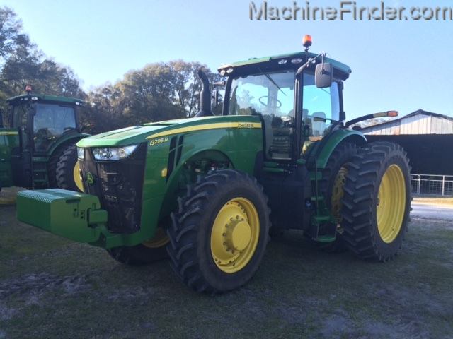 2015 John Deere 8295R Image 1