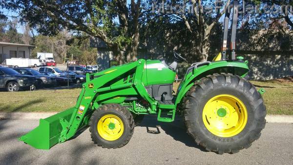 2020 John Deere 4044M Image 1