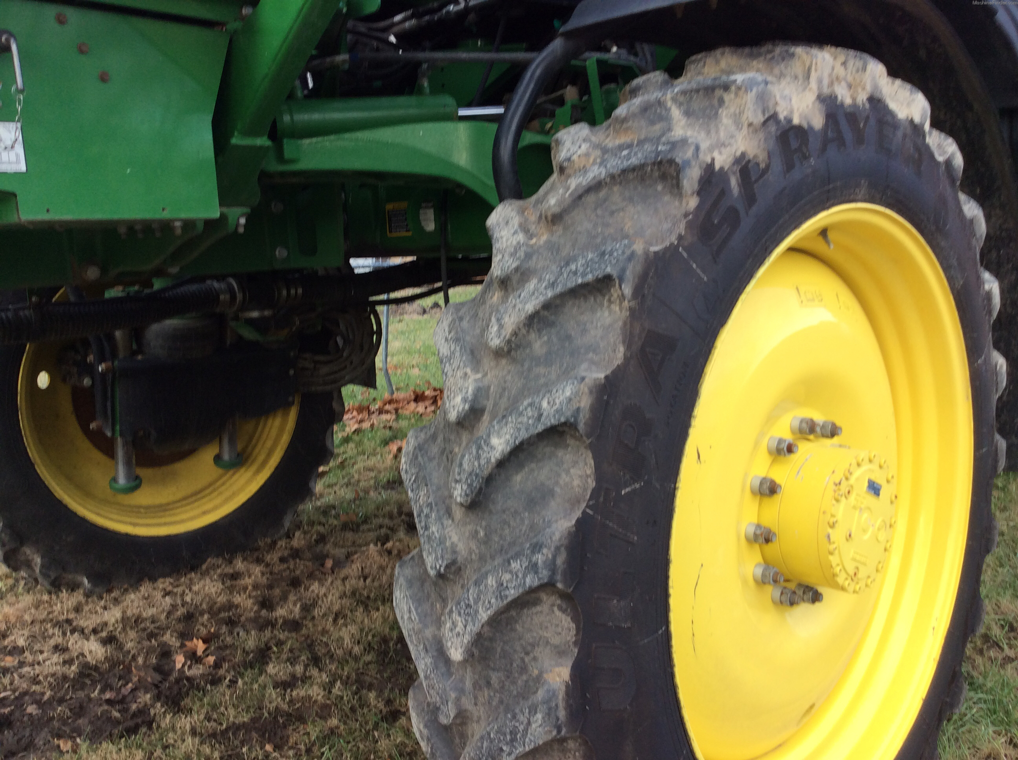 2016 John Deere R4030 Image 10
