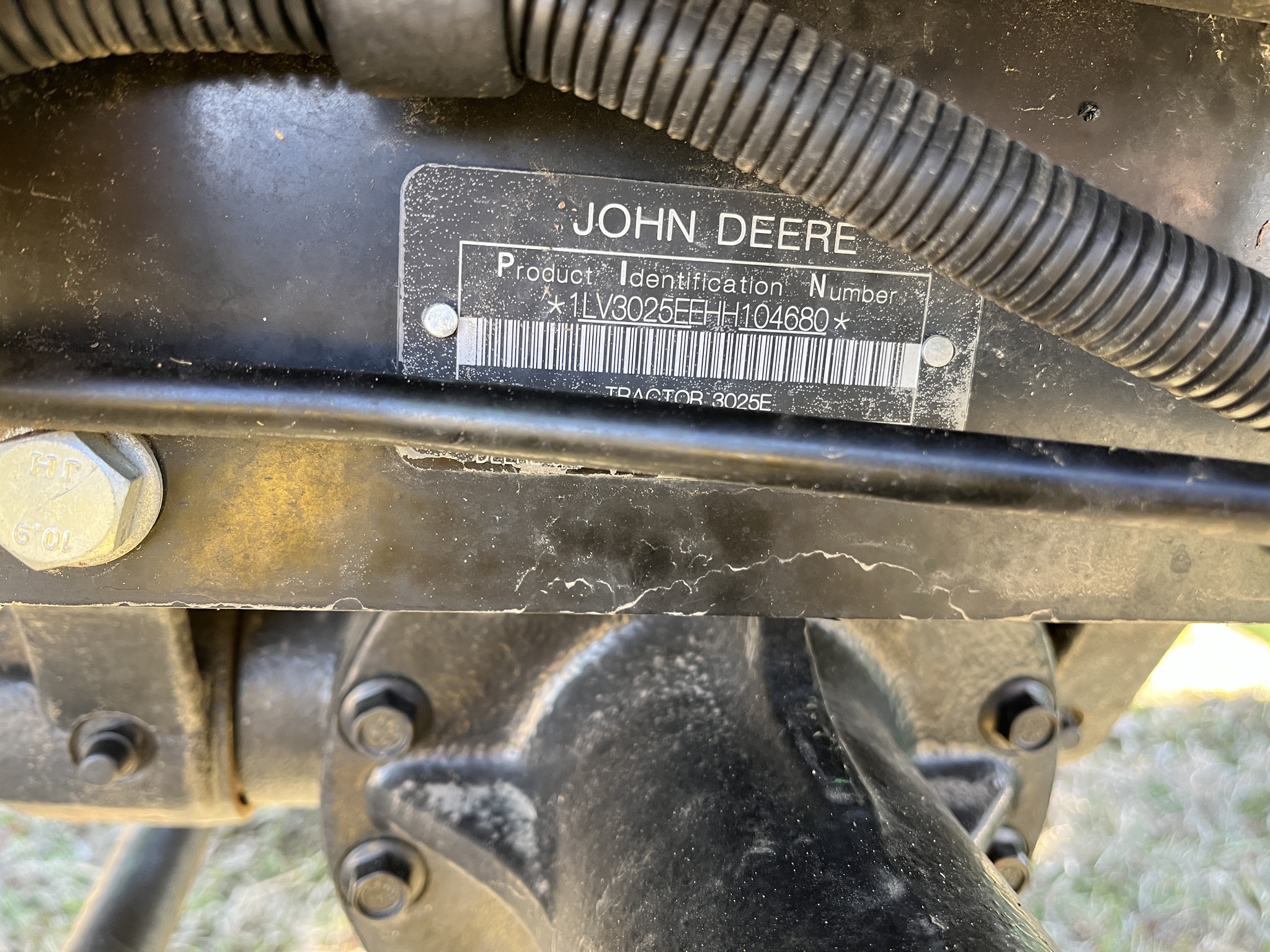 2017 John Deere 3025E Image 30