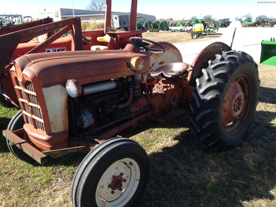 1958 Ford 801 powermaster tractor #7