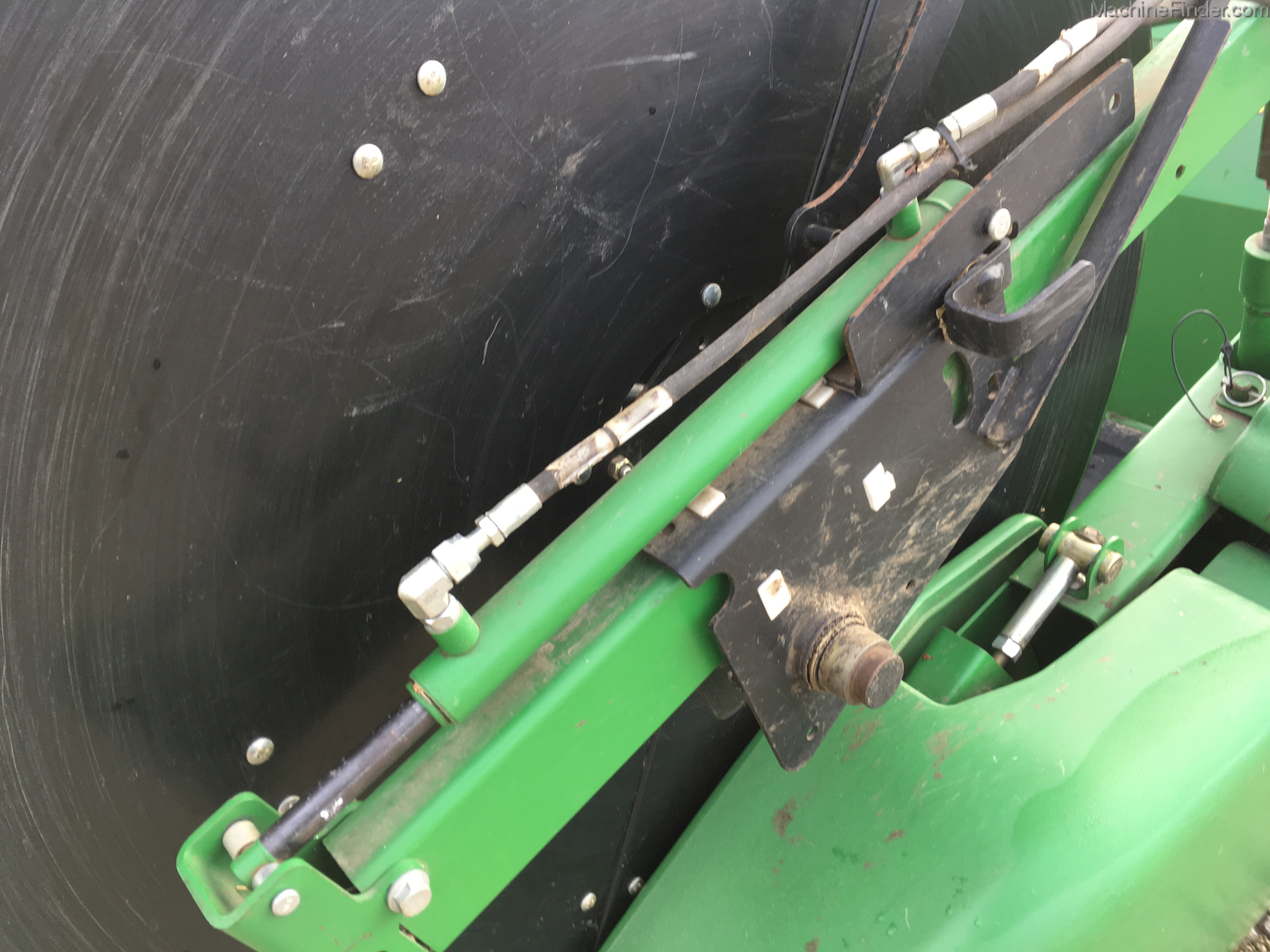 2012 John Deere 640FD Image 9