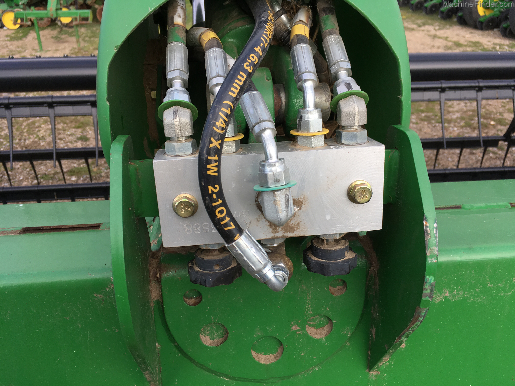 2012 John Deere 640FD Image 10