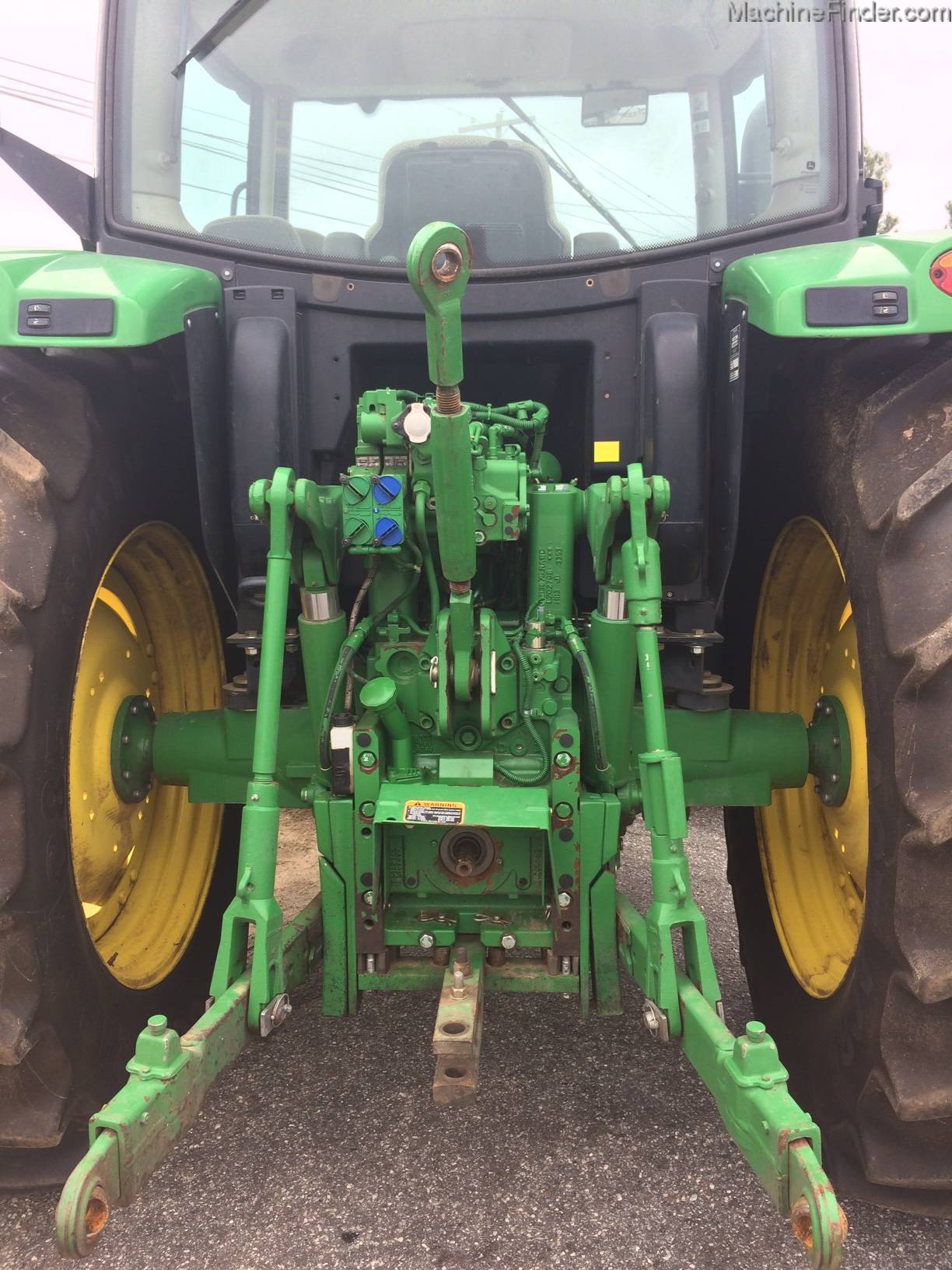 2014 John Deere 6125R Image 2