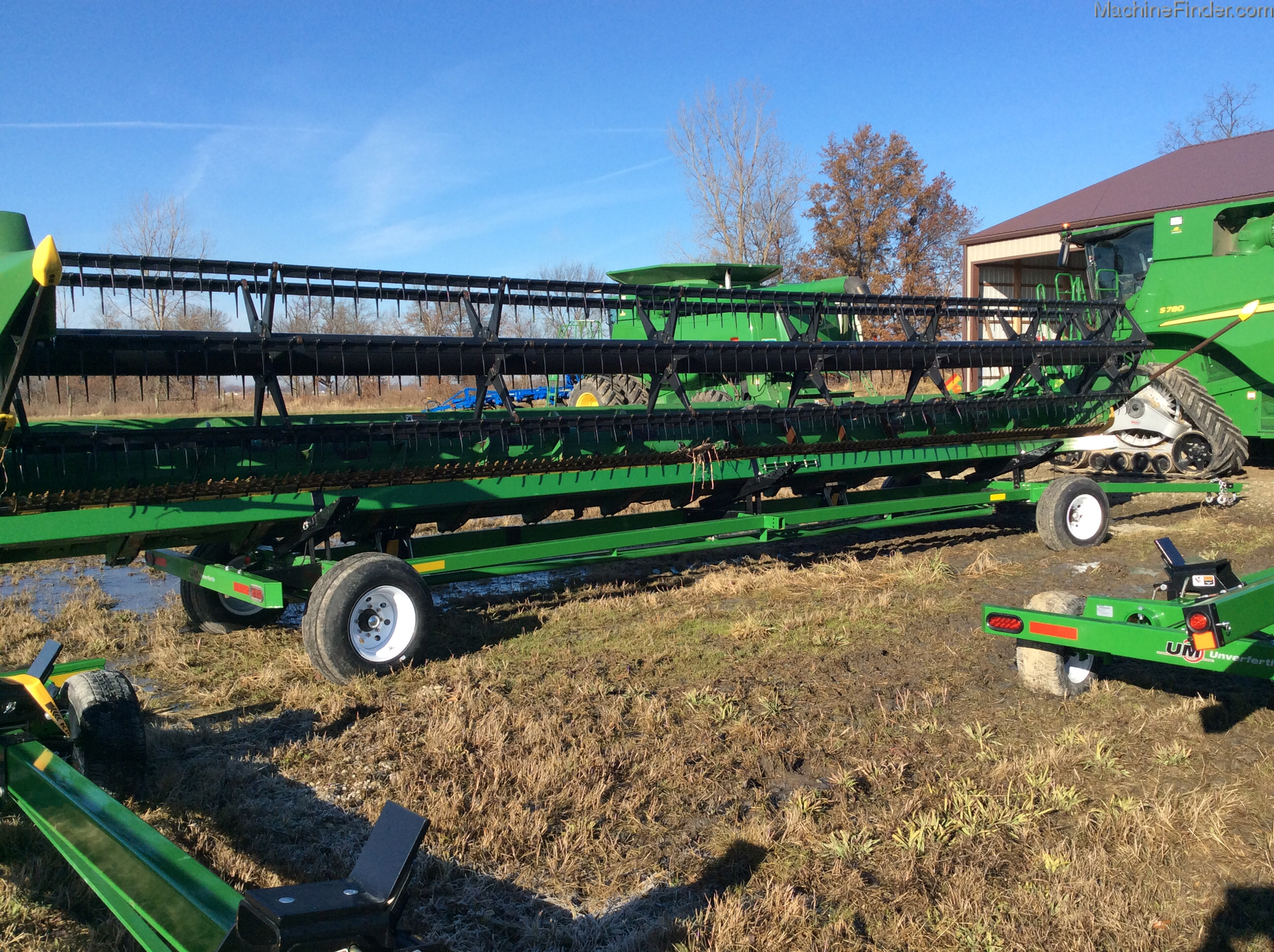 2006 John Deere 635F Image 7