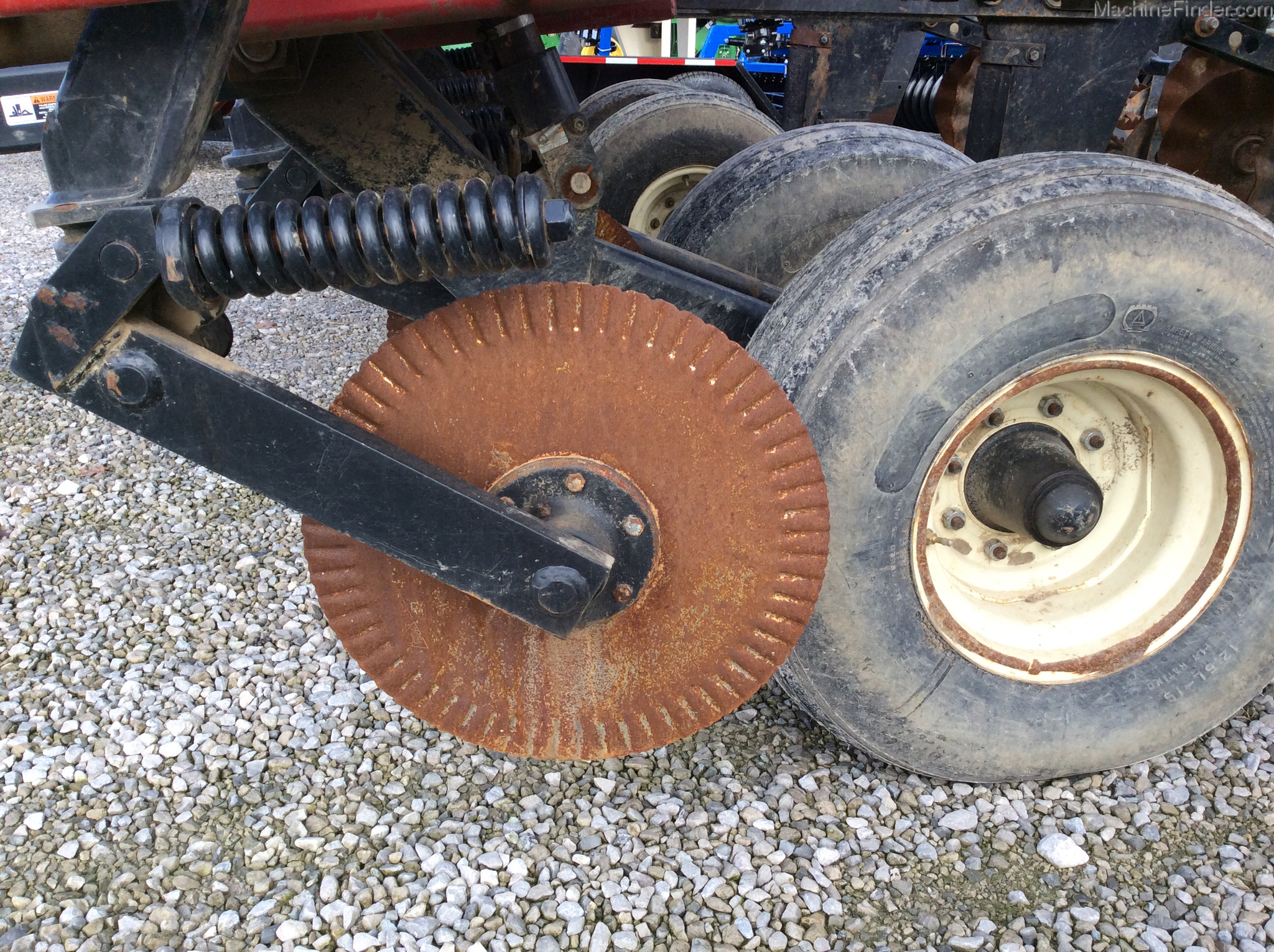 2013 Unverferth 1220 Image 8