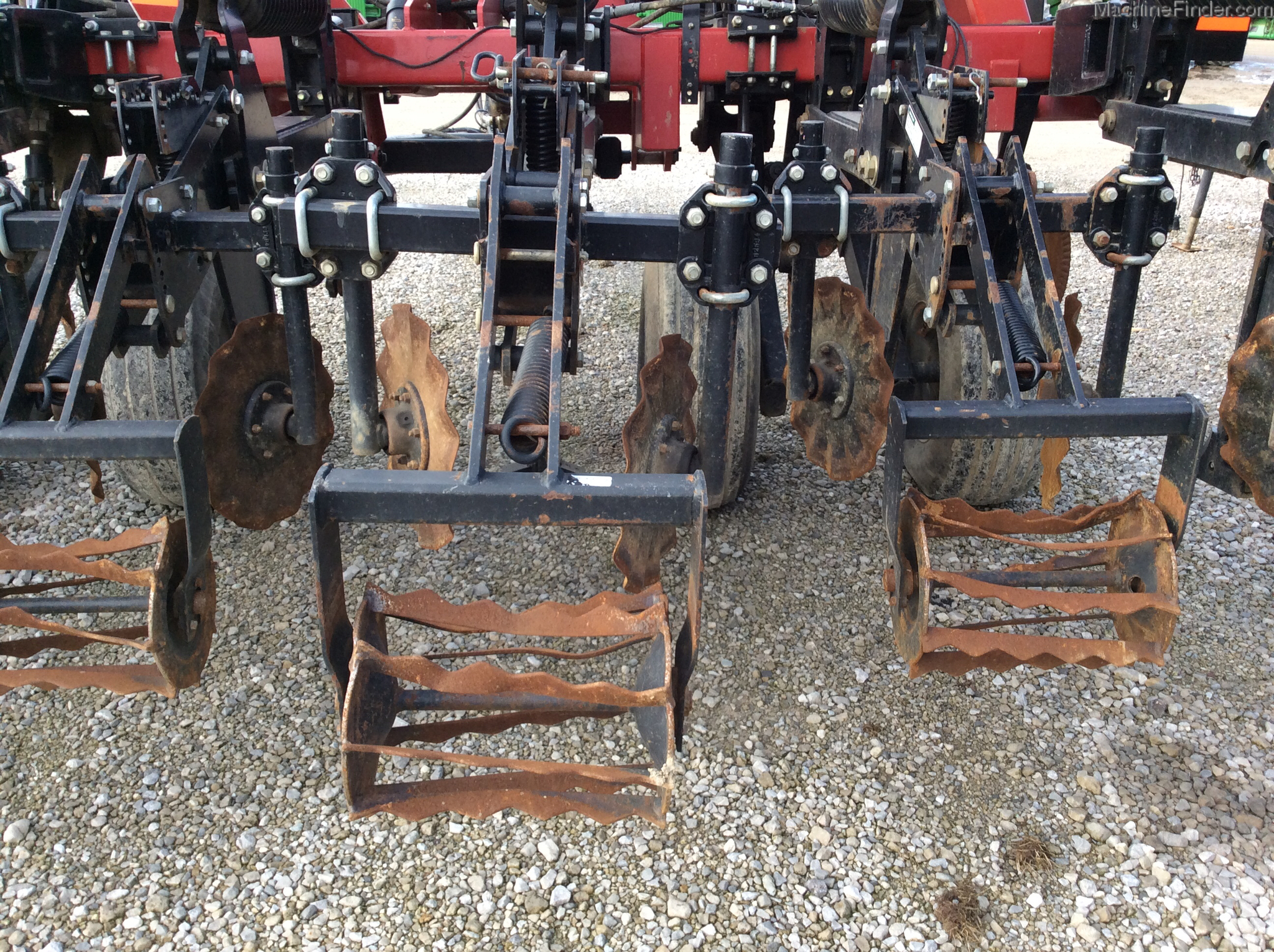 2013 Unverferth 1220 Image 10