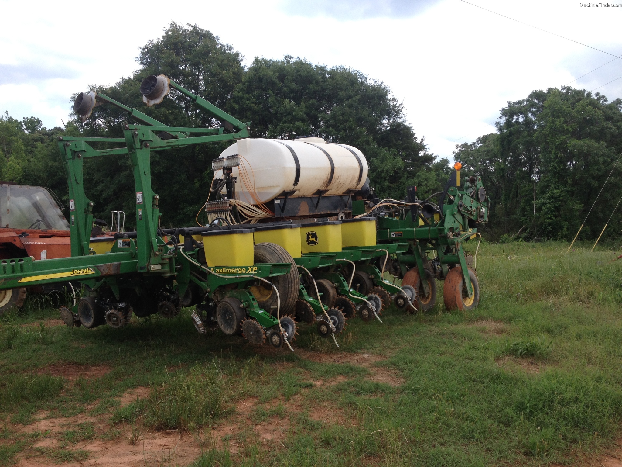 2006 John Deere 1770NT Image 1