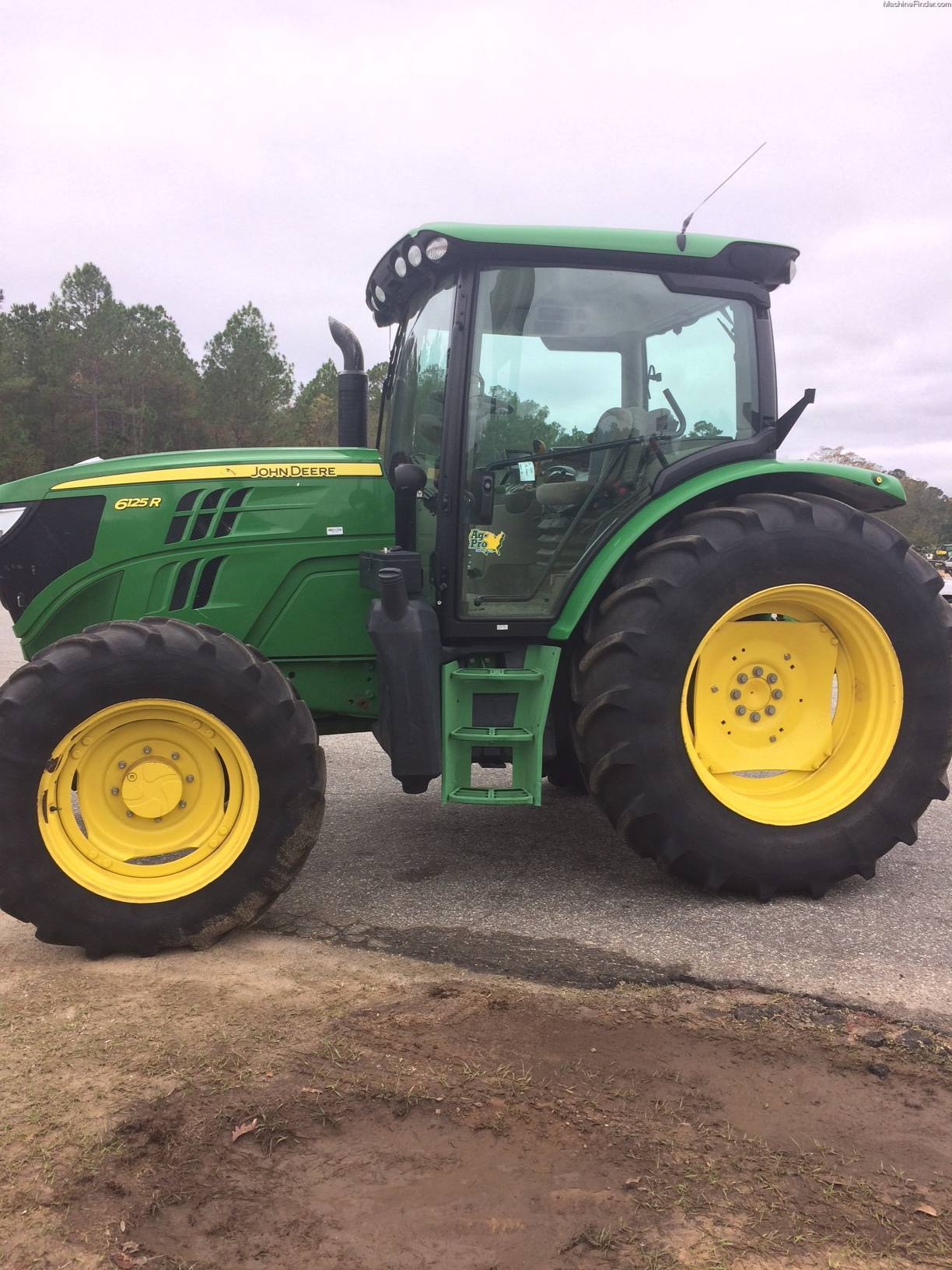 2014 John Deere 6125R Image 5